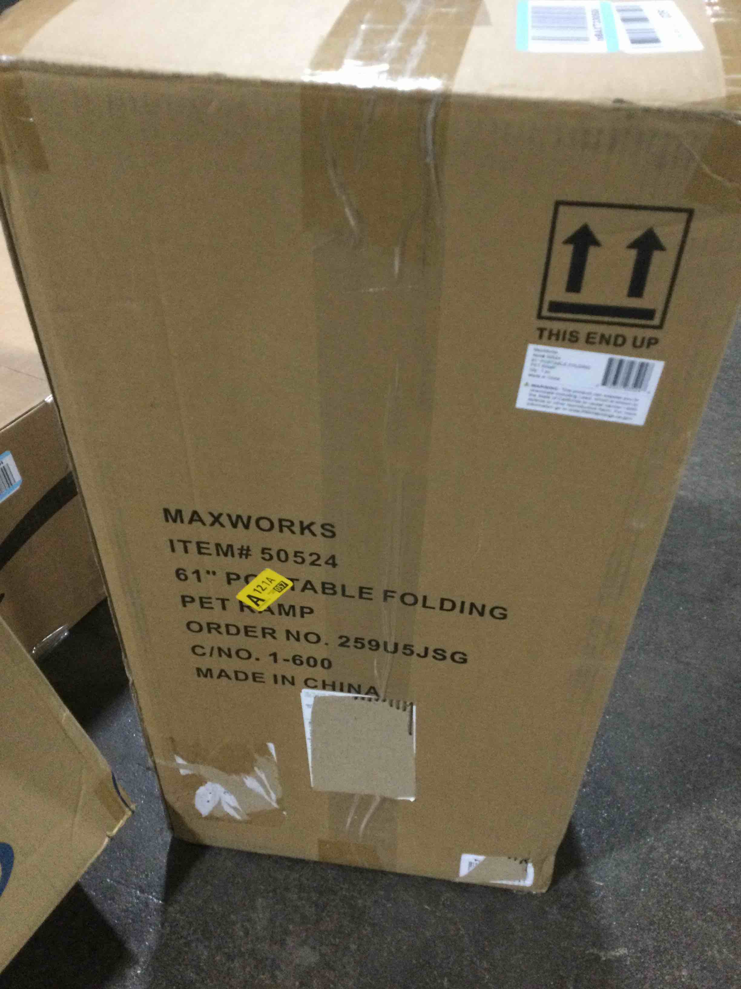 https://s3.amazonaws.com/lotting-images-prod/bidfta/GRN5936833_1707496957674.jpeg