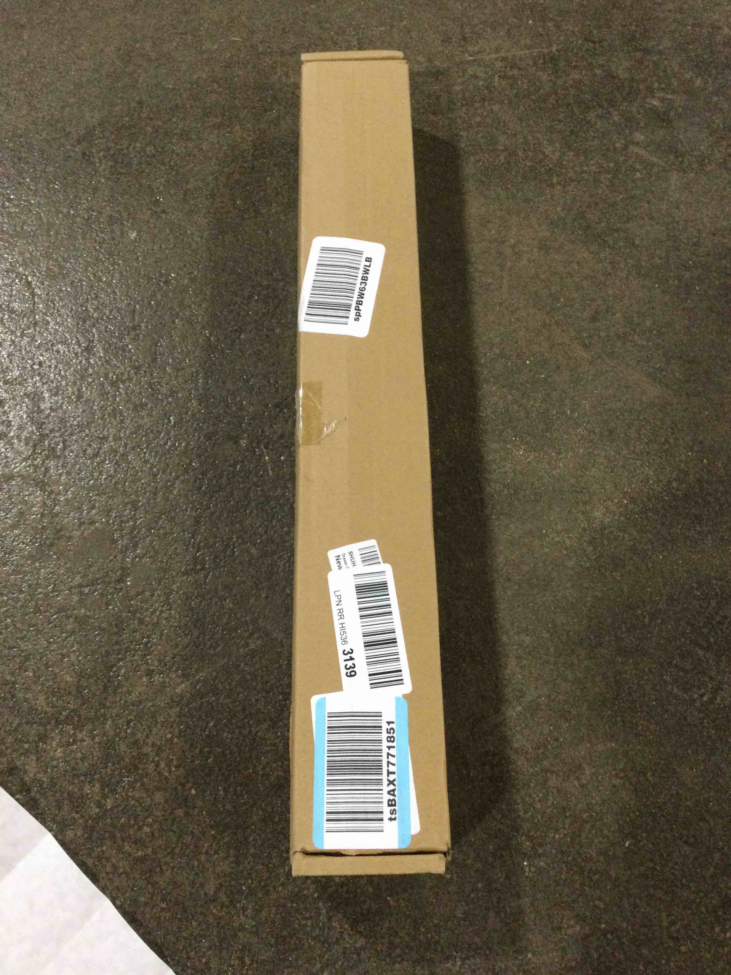 https://s3.amazonaws.com/lotting-images-prod/bidfta/GRN5937281_1707928388791.jpeg
