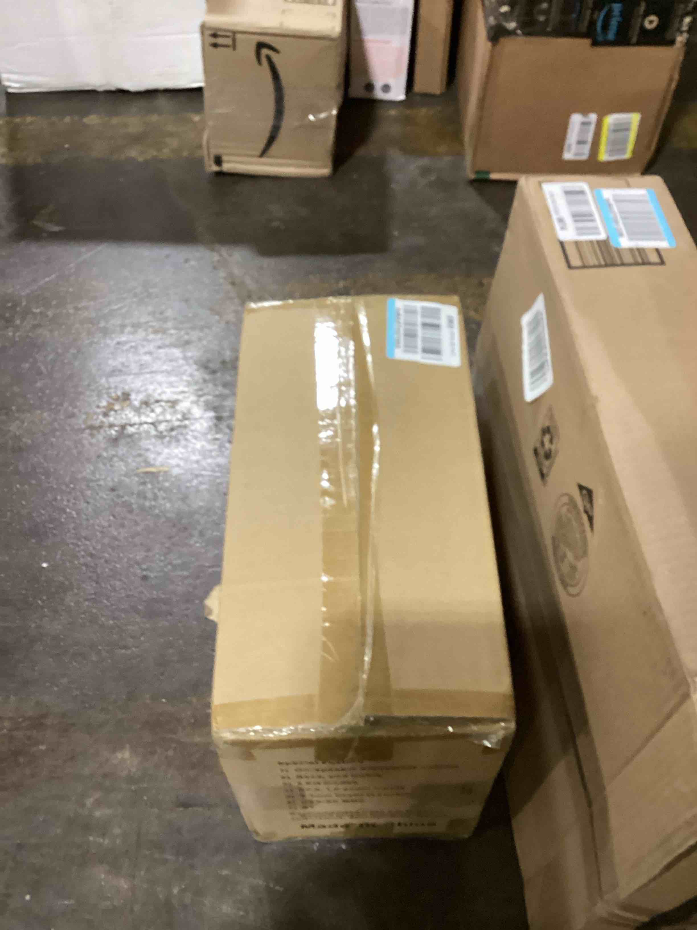 https://s3.amazonaws.com/lotting-images-prod/bidfta/GRN5937557_1707408088536.jpeg