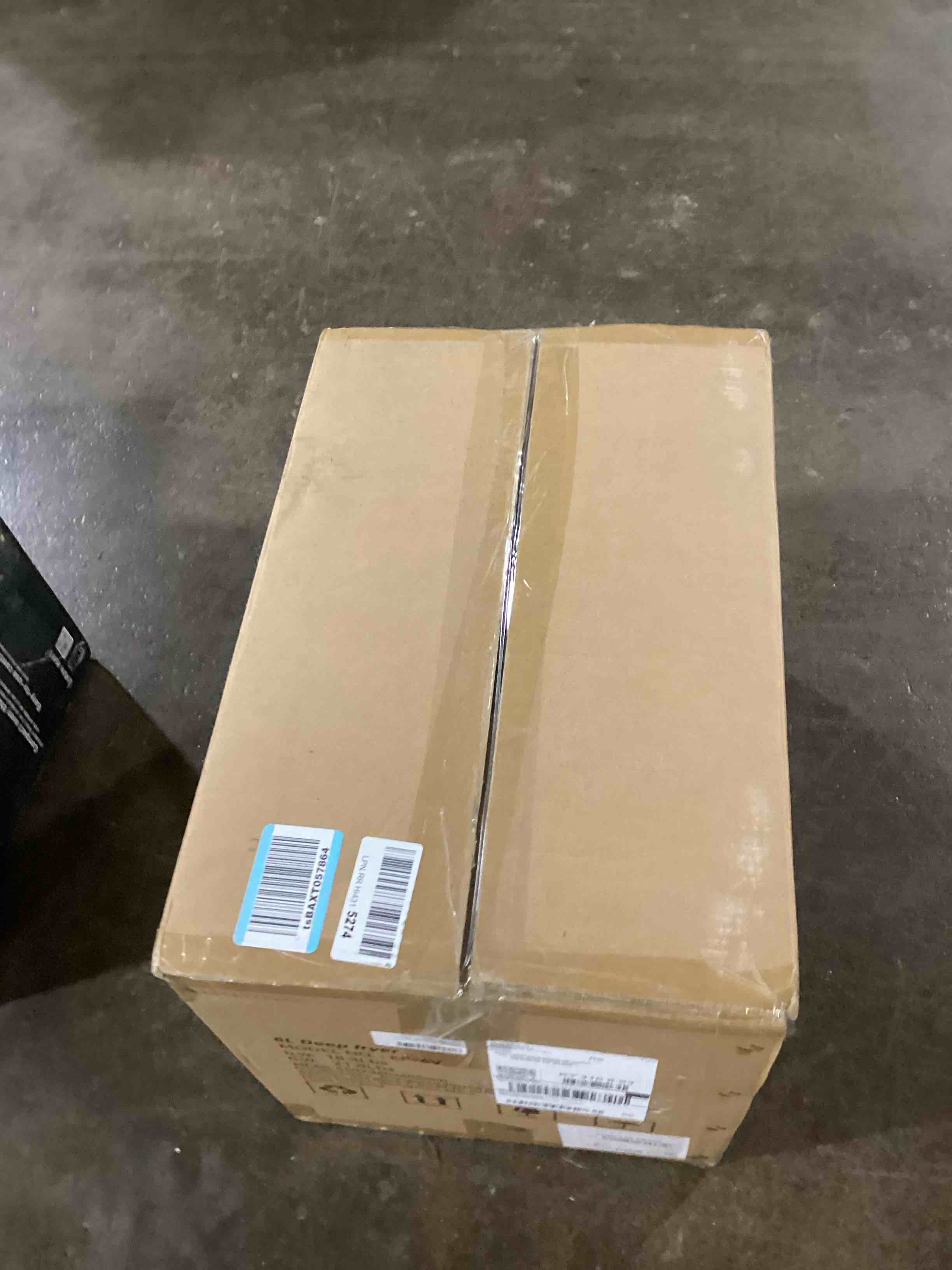 https://s3.amazonaws.com/lotting-images-prod/bidfta/GRN5937846_1707423033005.jpeg