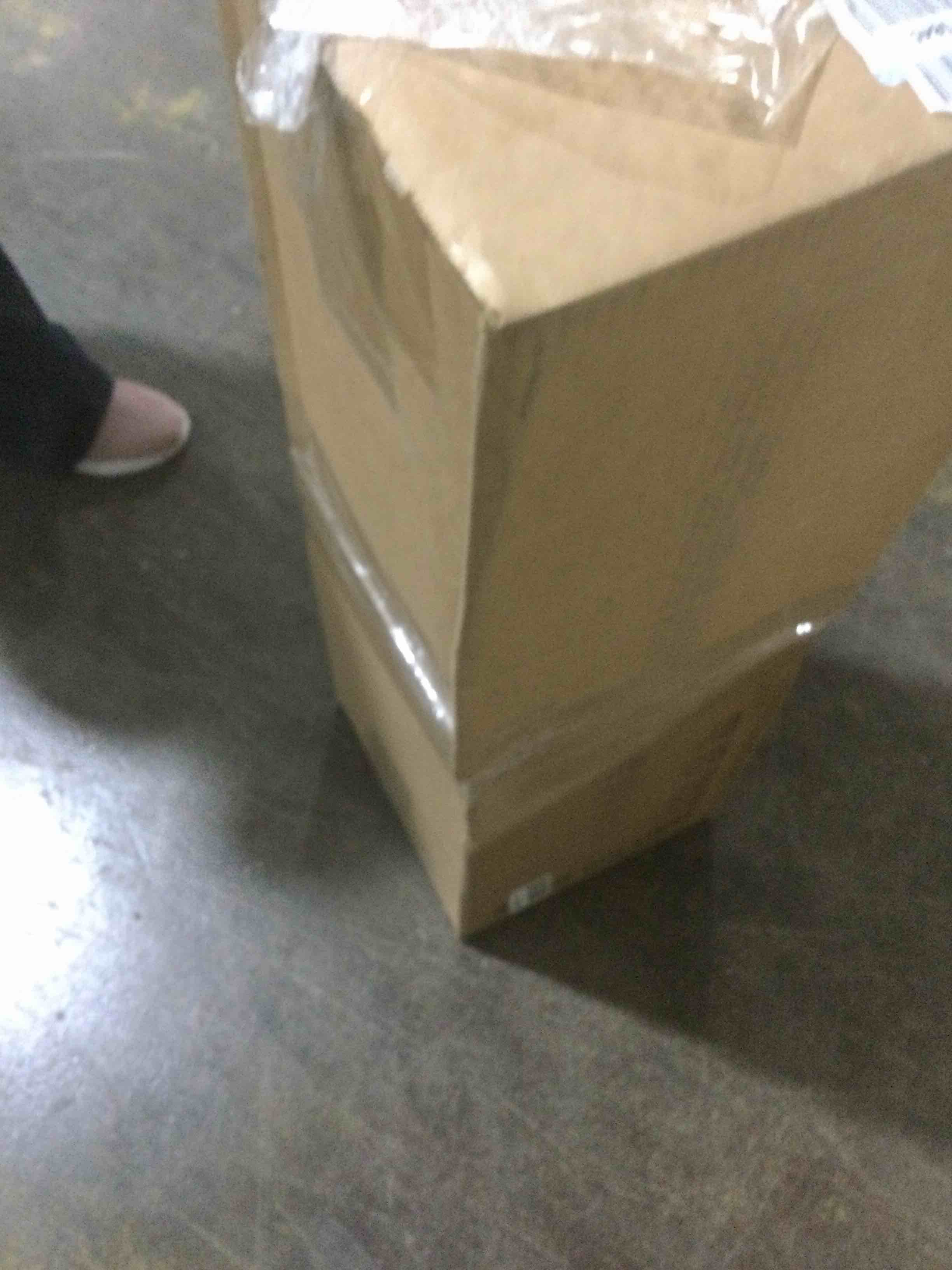 https://s3.amazonaws.com/lotting-images-prod/bidfta/GRN5938220_1707764697618.jpeg