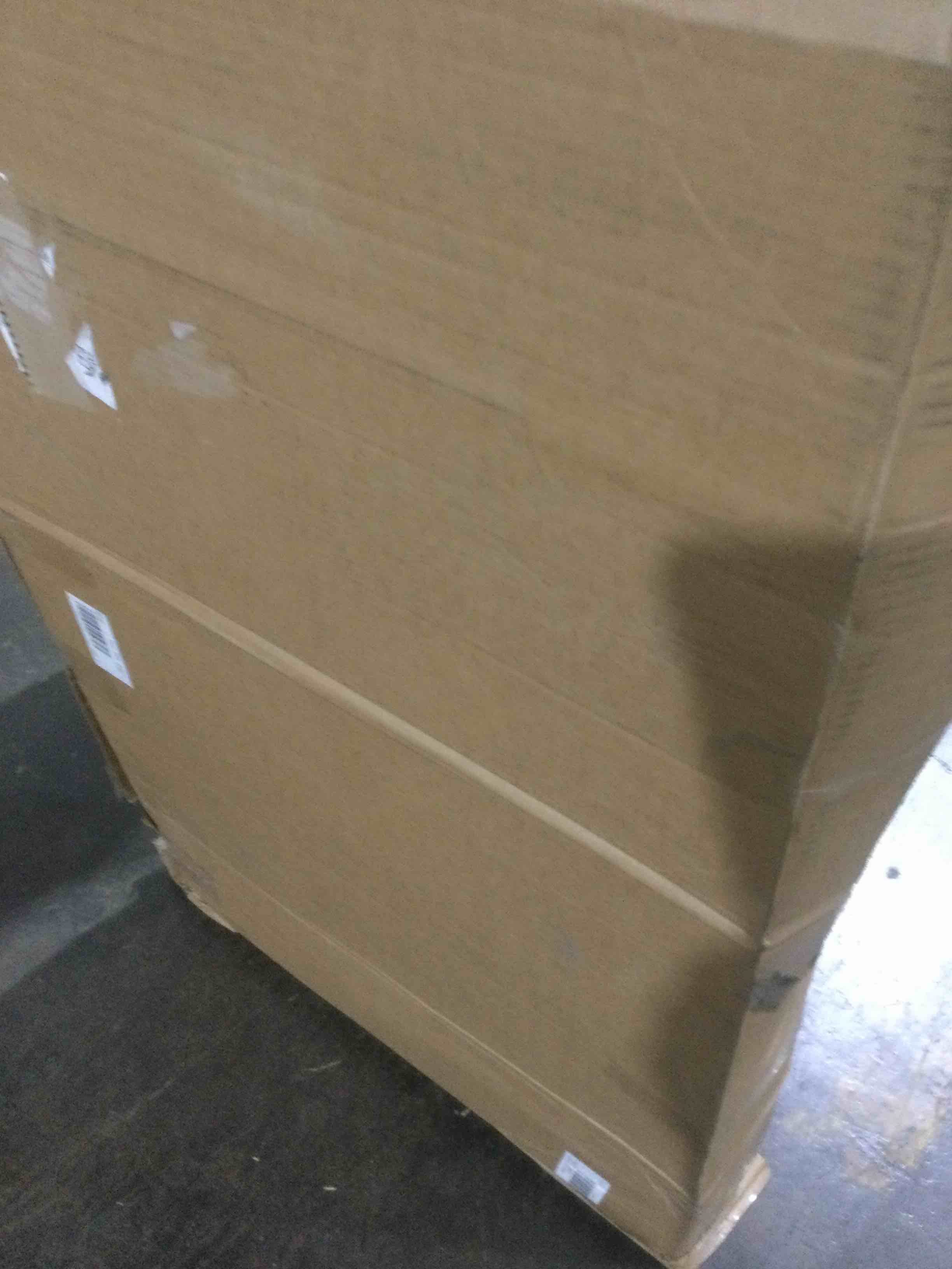 https://s3.amazonaws.com/lotting-images-prod/bidfta/GRN5938225_1707765243735.jpeg