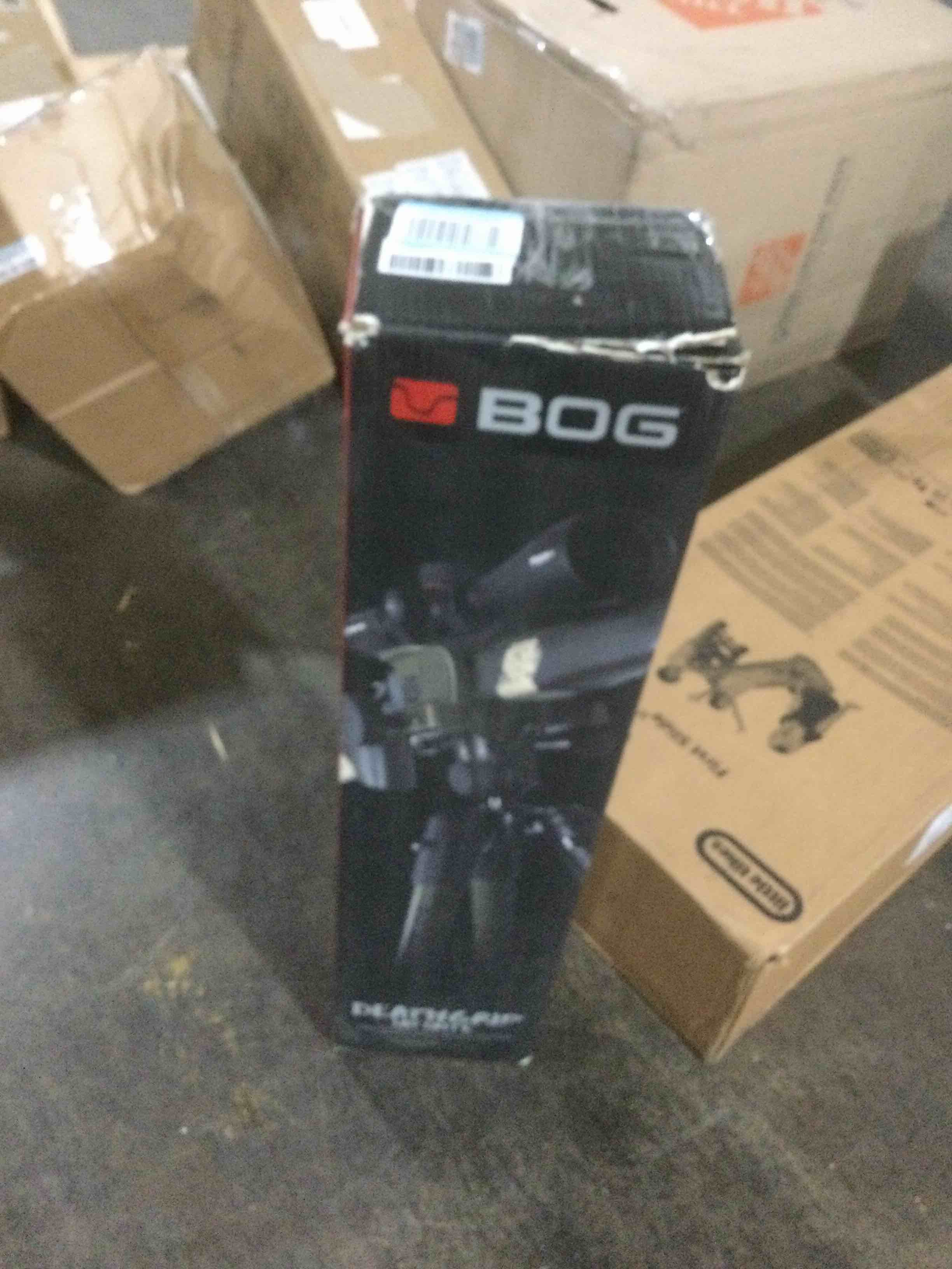 https://s3.amazonaws.com/lotting-images-prod/bidfta/GRN5938231_1707766447827.jpeg