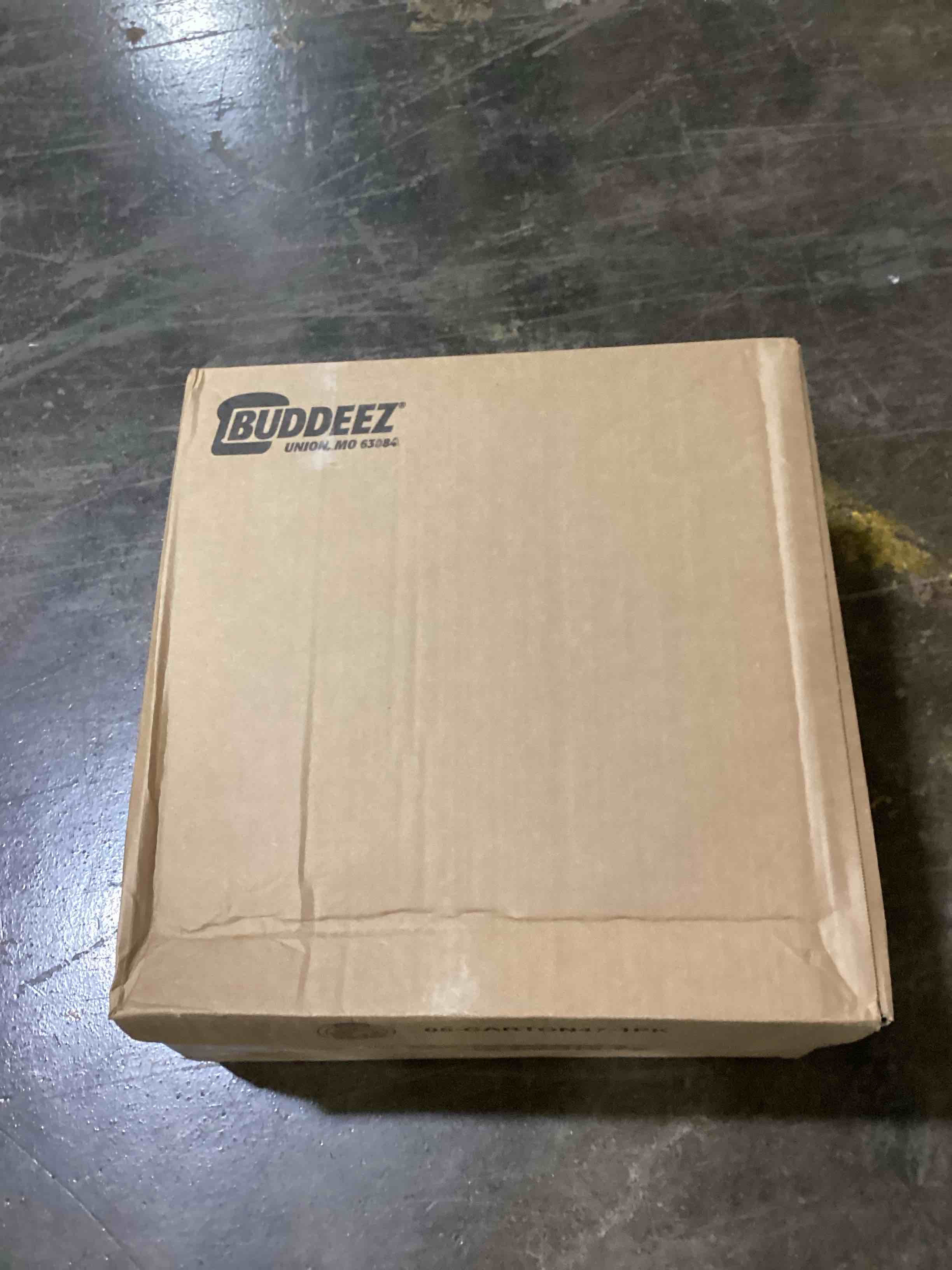 https://s3.amazonaws.com/lotting-images-prod/bidfta/GRN5938410_1707842245060.jpeg