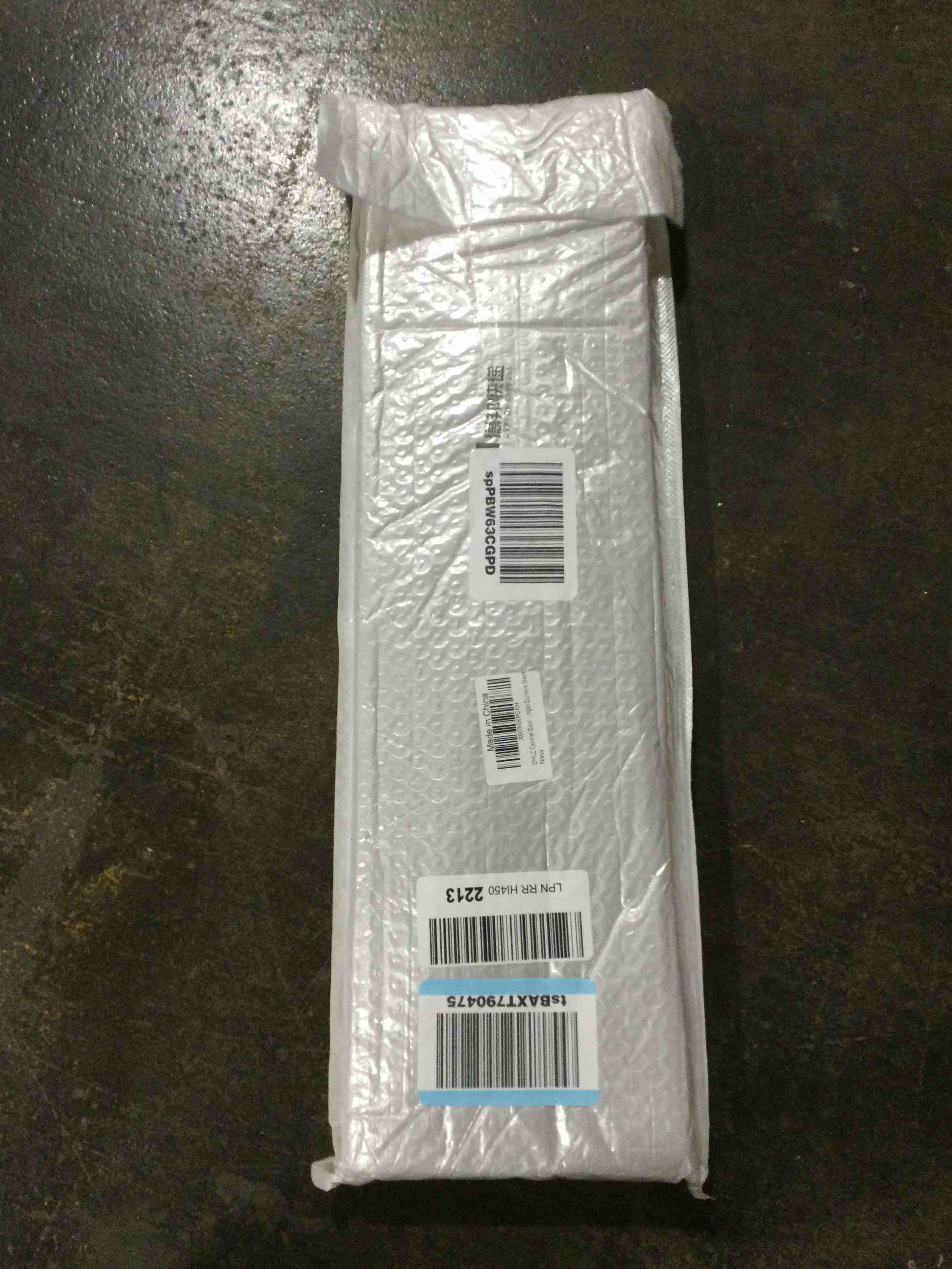 https://s3.amazonaws.com/lotting-images-prod/bidfta/GRN5938574_1707918087932.jpeg