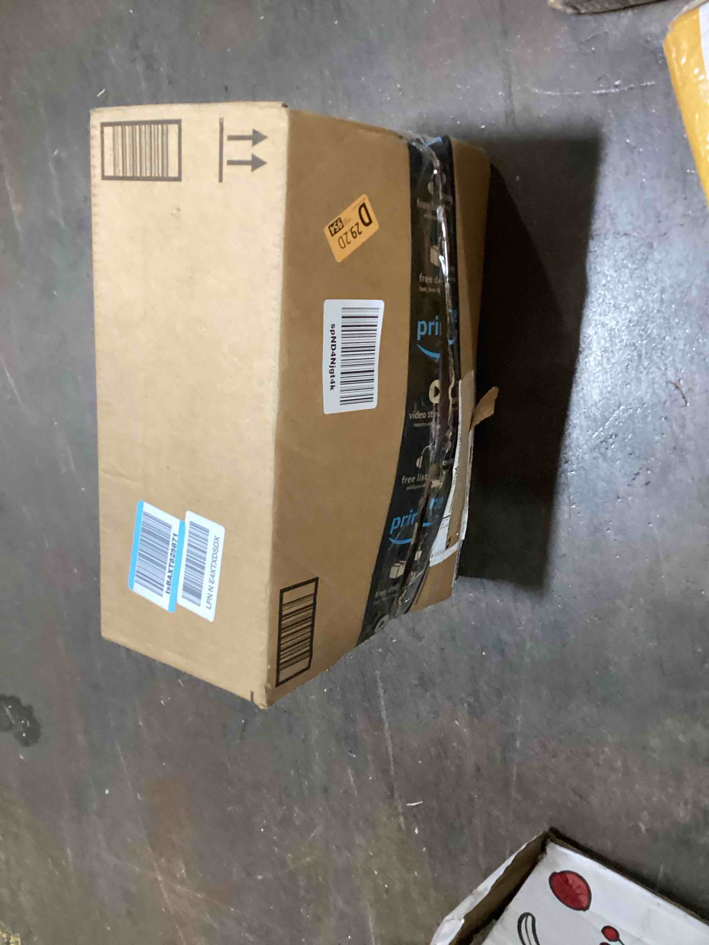 https://s3.amazonaws.com/lotting-images-prod/bidfta/GRN5943364_1720539603399.jpeg