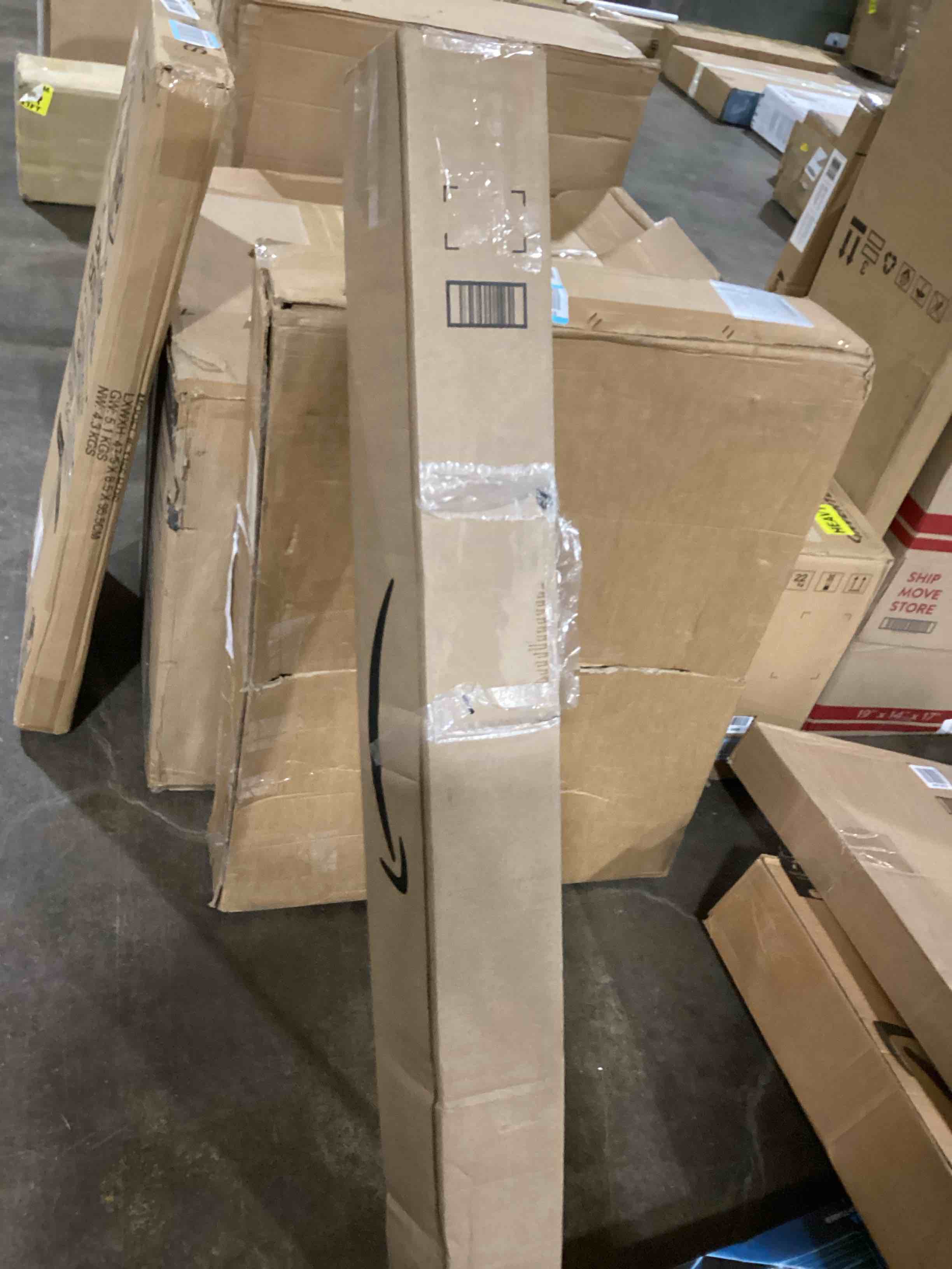 https://s3.amazonaws.com/lotting-images-prod/bidfta/GRN5944016_1707760746319.jpeg