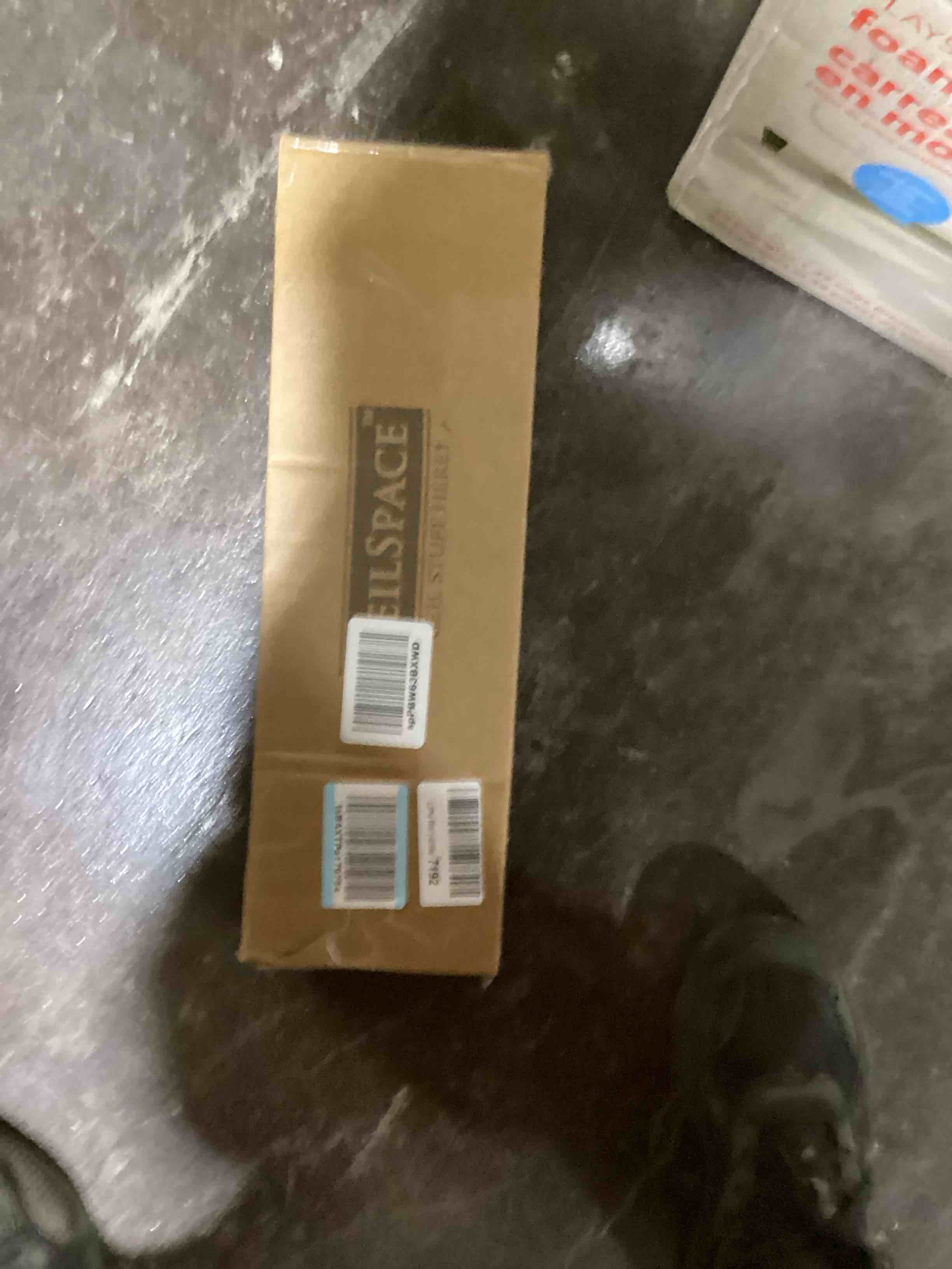 https://s3.amazonaws.com/lotting-images-prod/bidfta/GRN5944162_1707857185976.jpeg