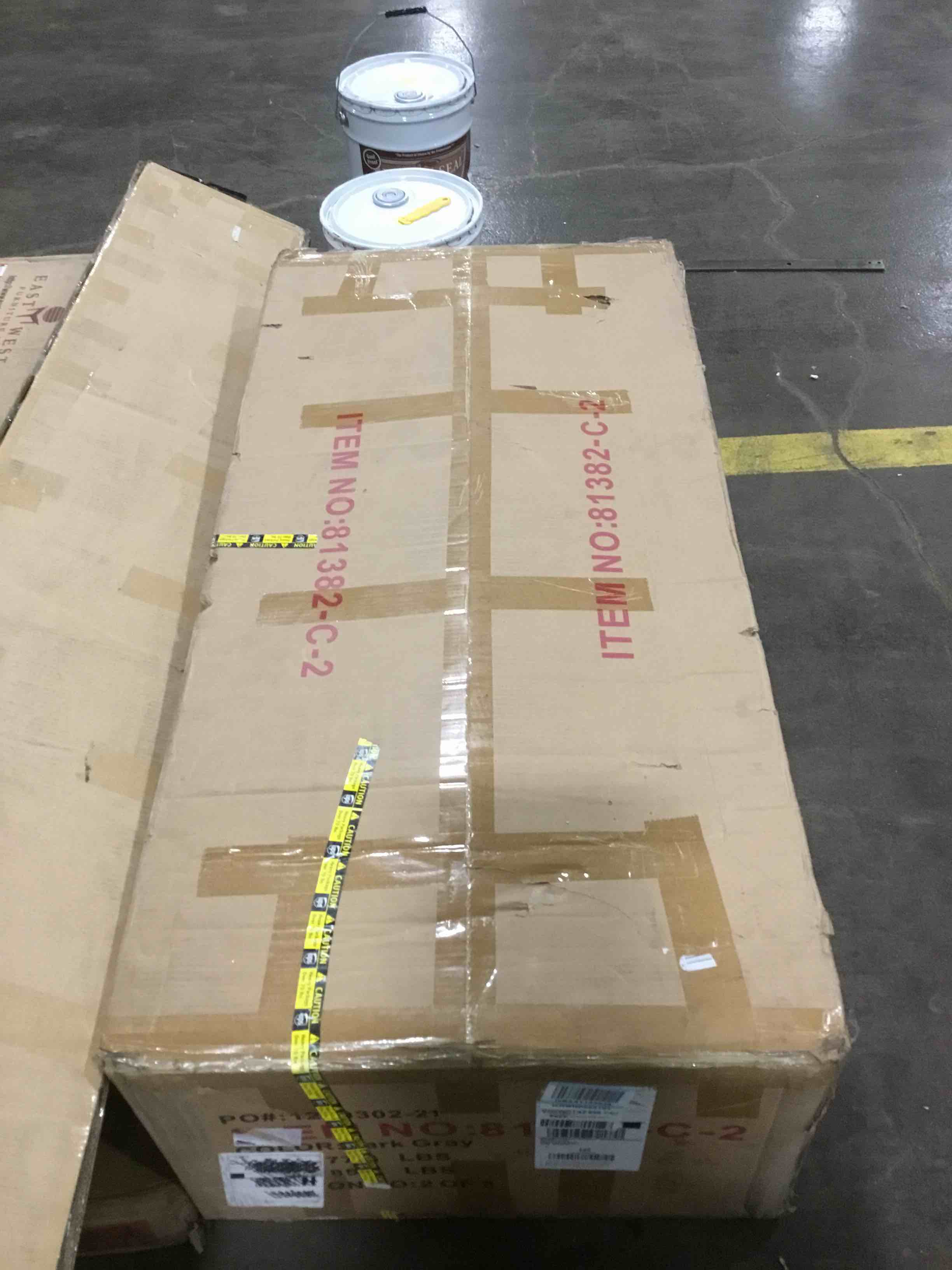 https://s3.amazonaws.com/lotting-images-prod/bidfta/GRN5944983_1708452604042.jpeg
