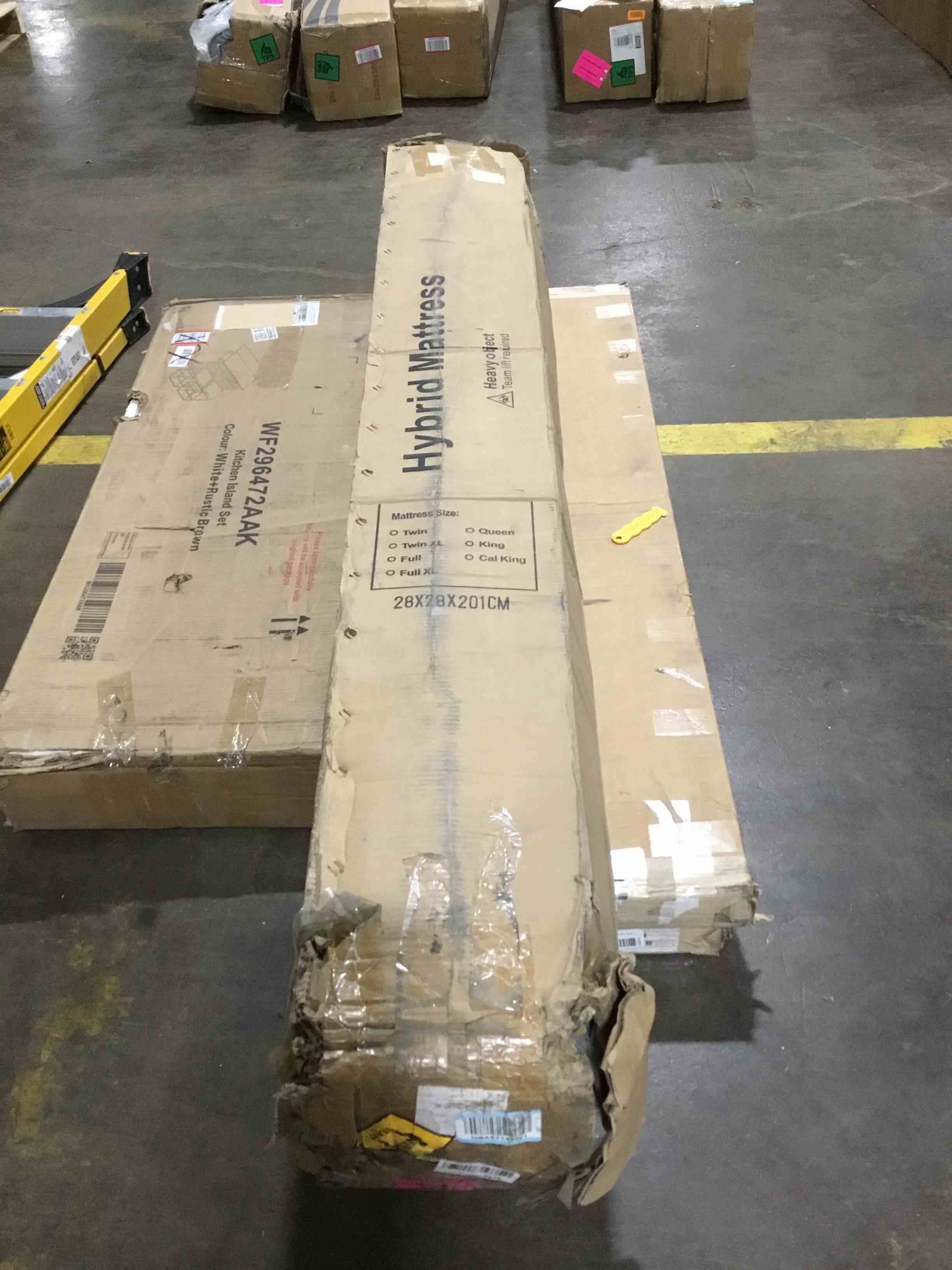 https://s3.amazonaws.com/lotting-images-prod/bidfta/GRN5944991_1708456032078.jpeg