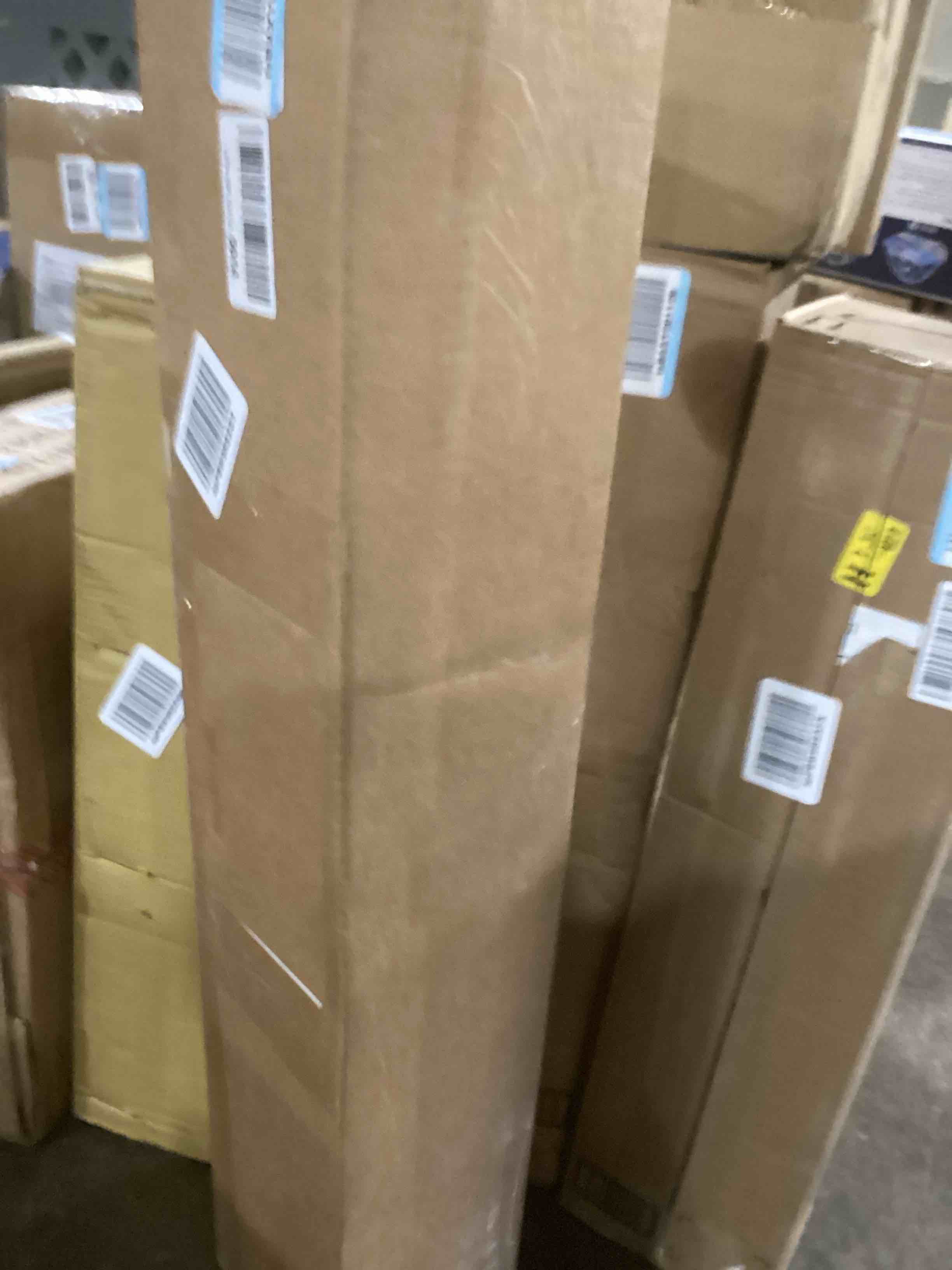 https://s3.amazonaws.com/lotting-images-prod/bidfta/GRN5945234_1709301231360.jpeg