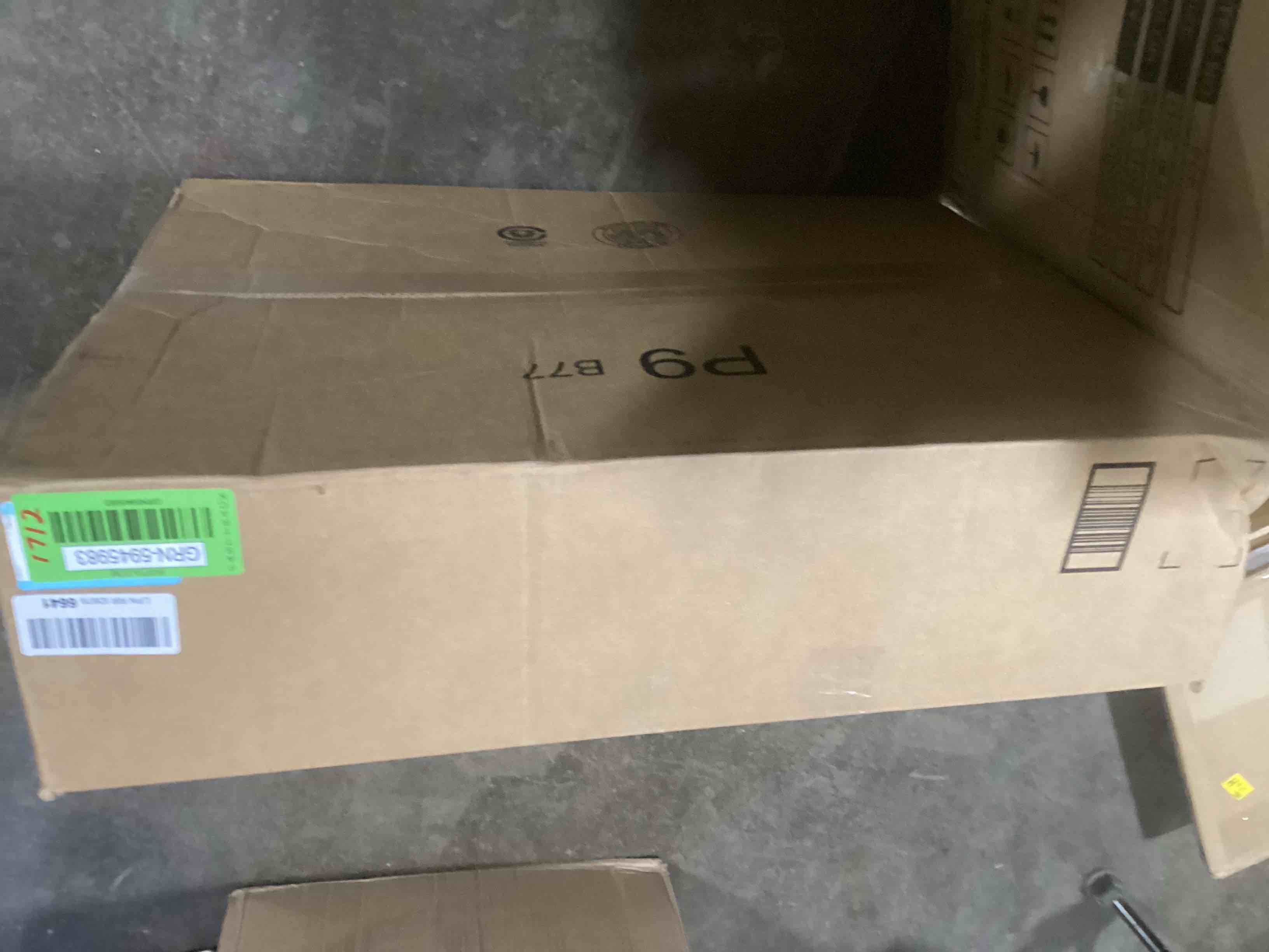 https://s3.amazonaws.com/lotting-images-prod/bidfta/GRN5945983_1709303216575.jpeg
