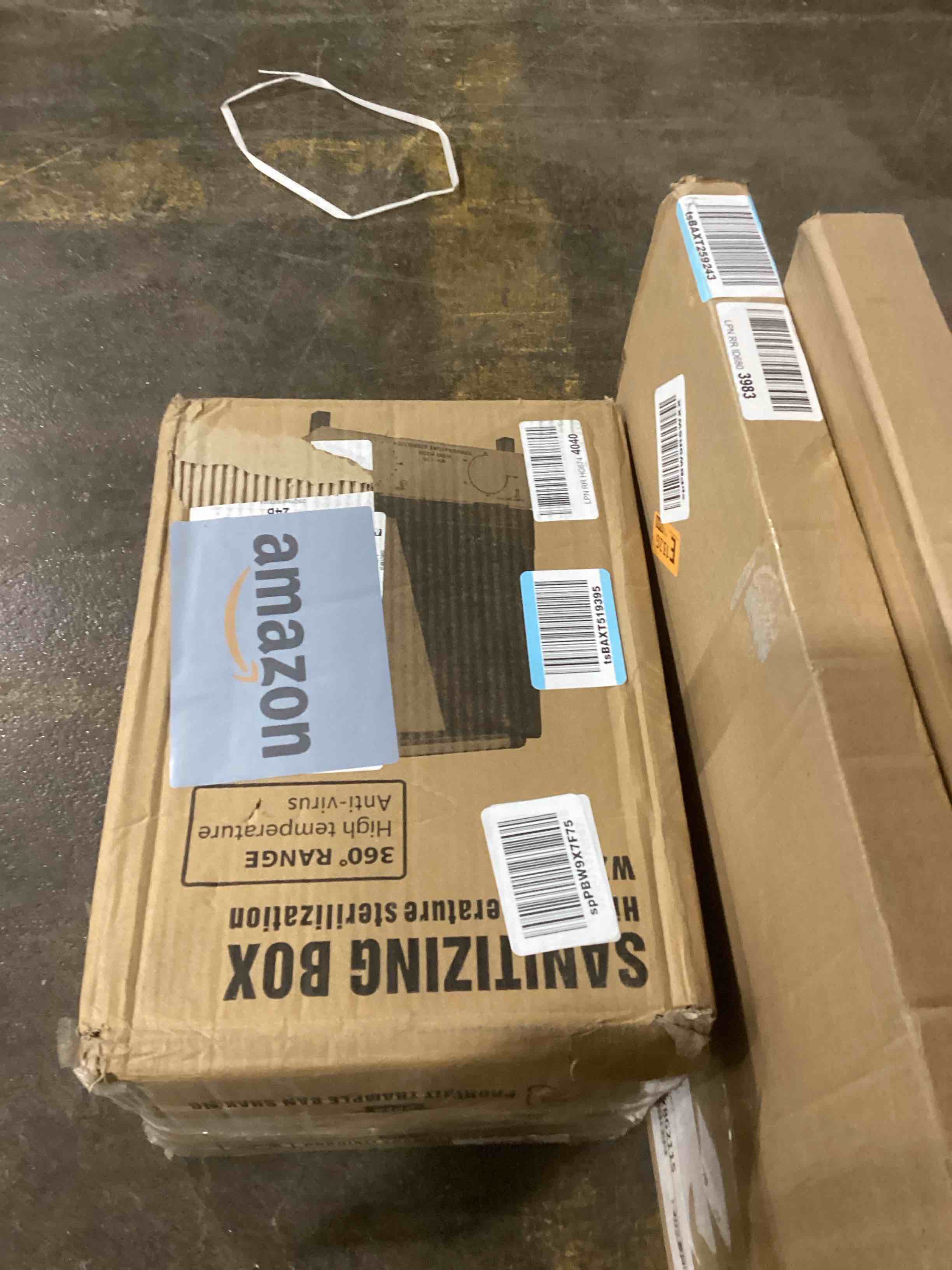 https://s3.amazonaws.com/lotting-images-prod/bidfta/GRN5947810_1709150831271.jpeg