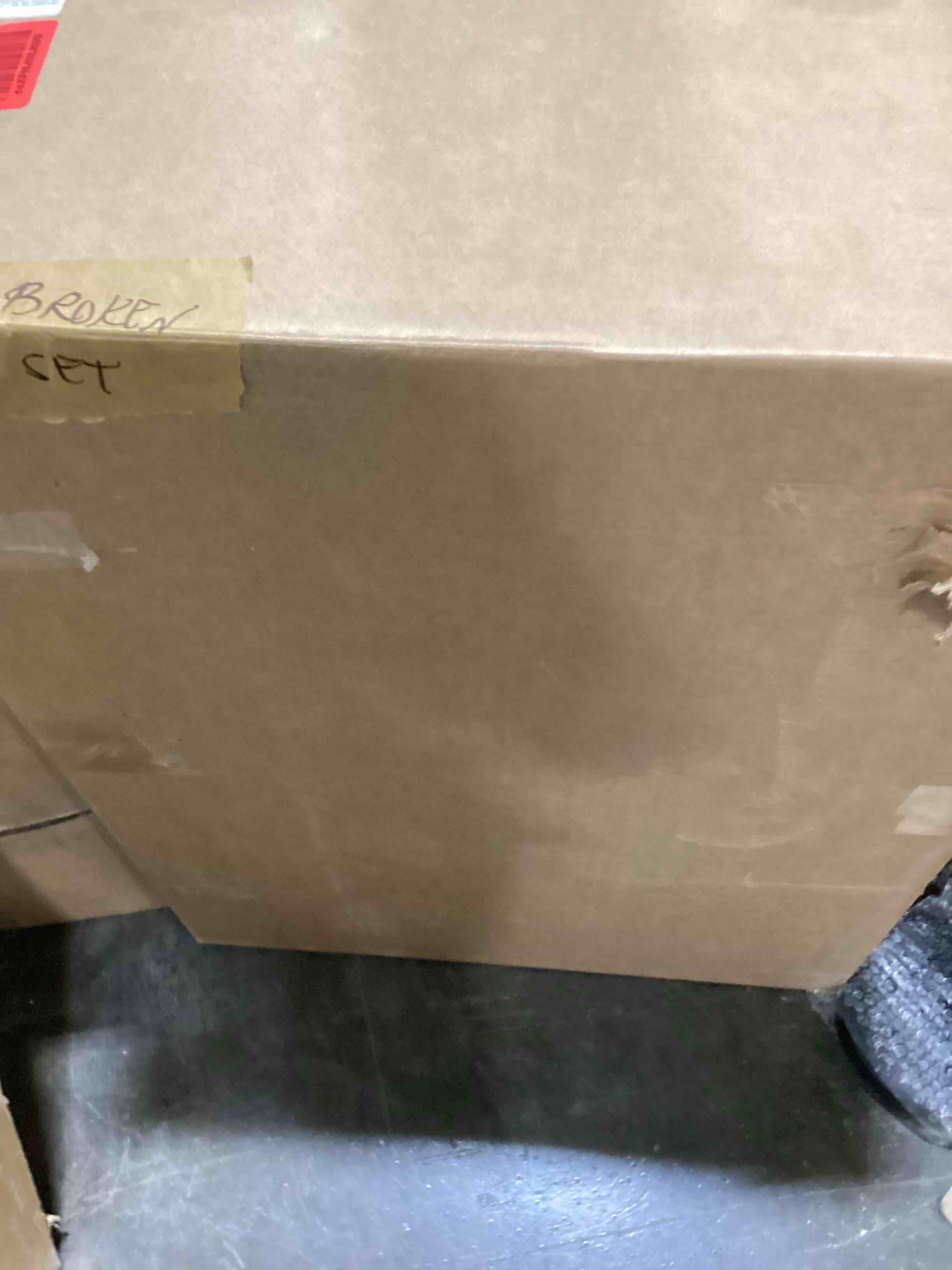 https://s3.amazonaws.com/lotting-images-prod/bidfta/GRN5948108_1718034954578.jpeg