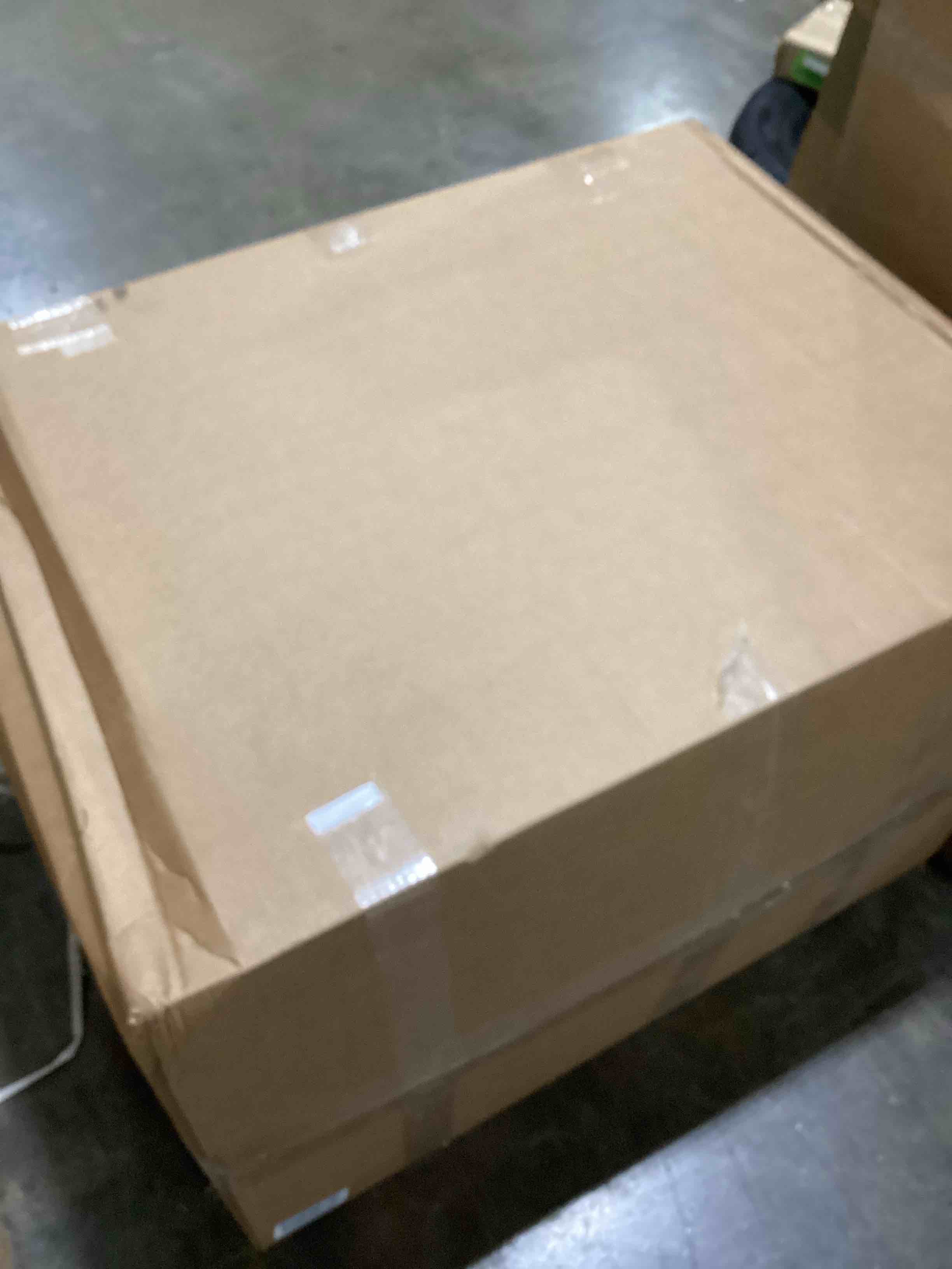 https://s3.amazonaws.com/lotting-images-prod/bidfta/GRN5948118_1718038855902.jpeg