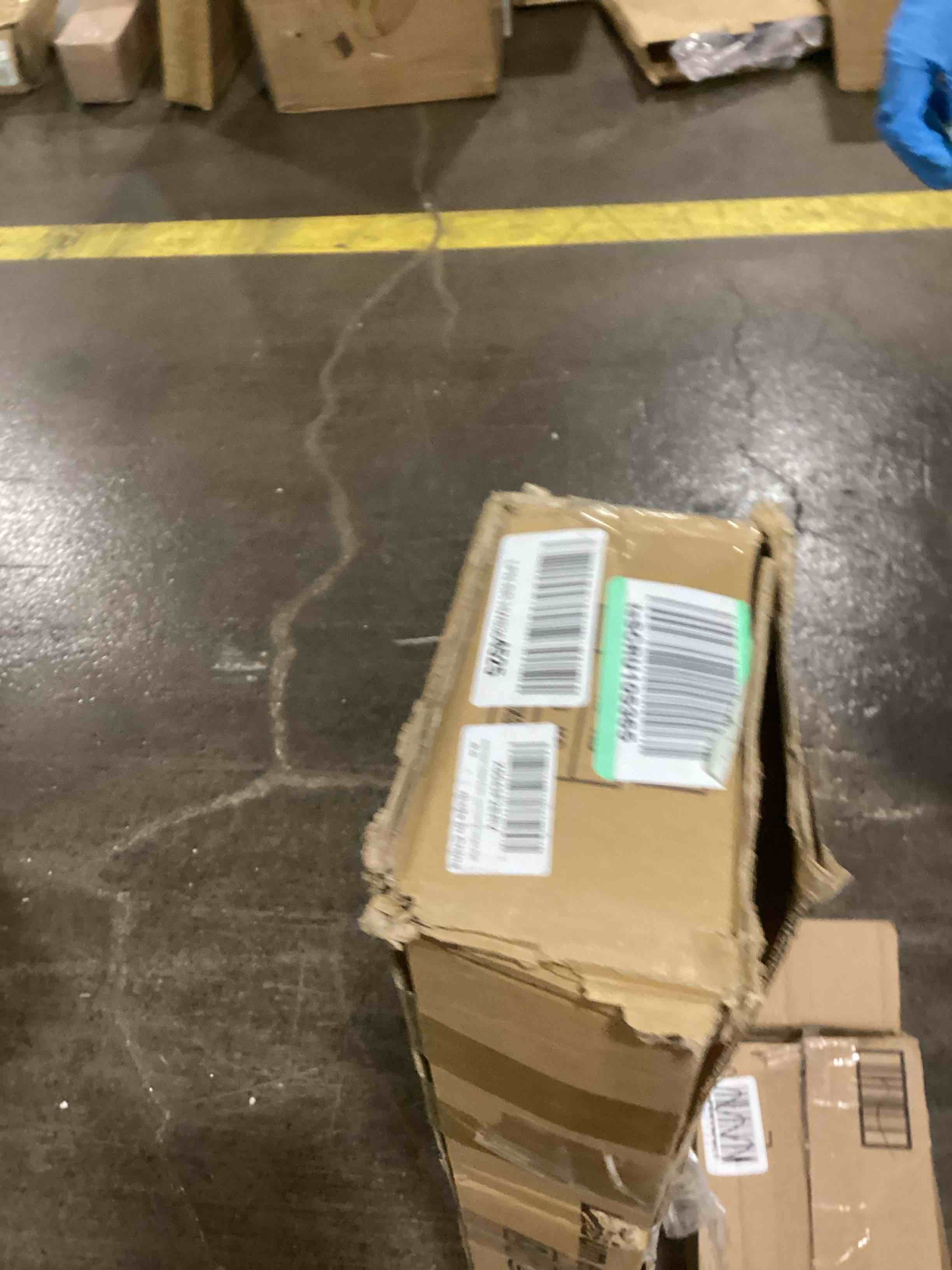 https://s3.amazonaws.com/lotting-images-prod/bidfta/GRN5948367_1718298300789.jpeg