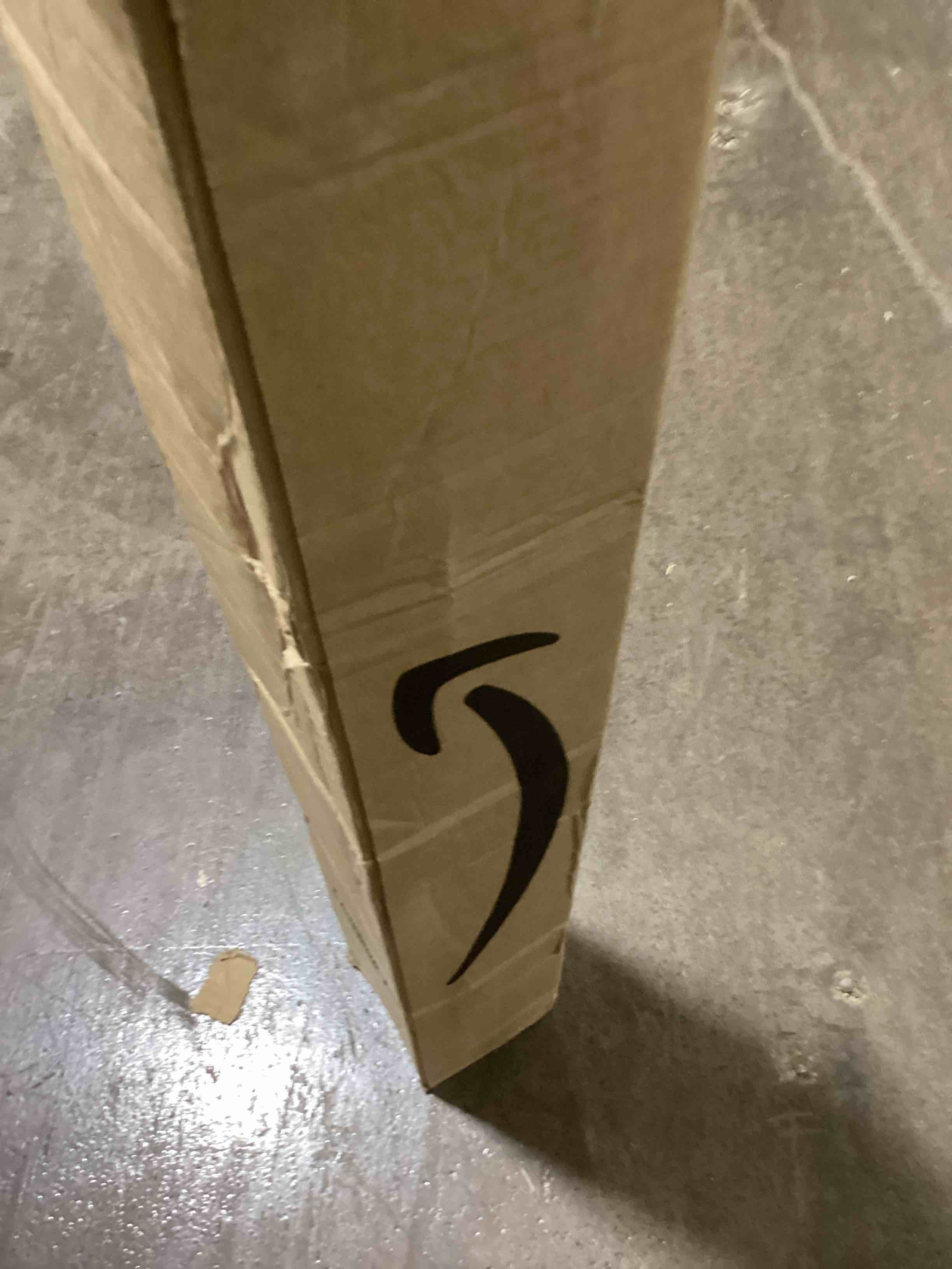 https://s3.amazonaws.com/lotting-images-prod/bidfta/GRN5948376_1718299976636.jpeg