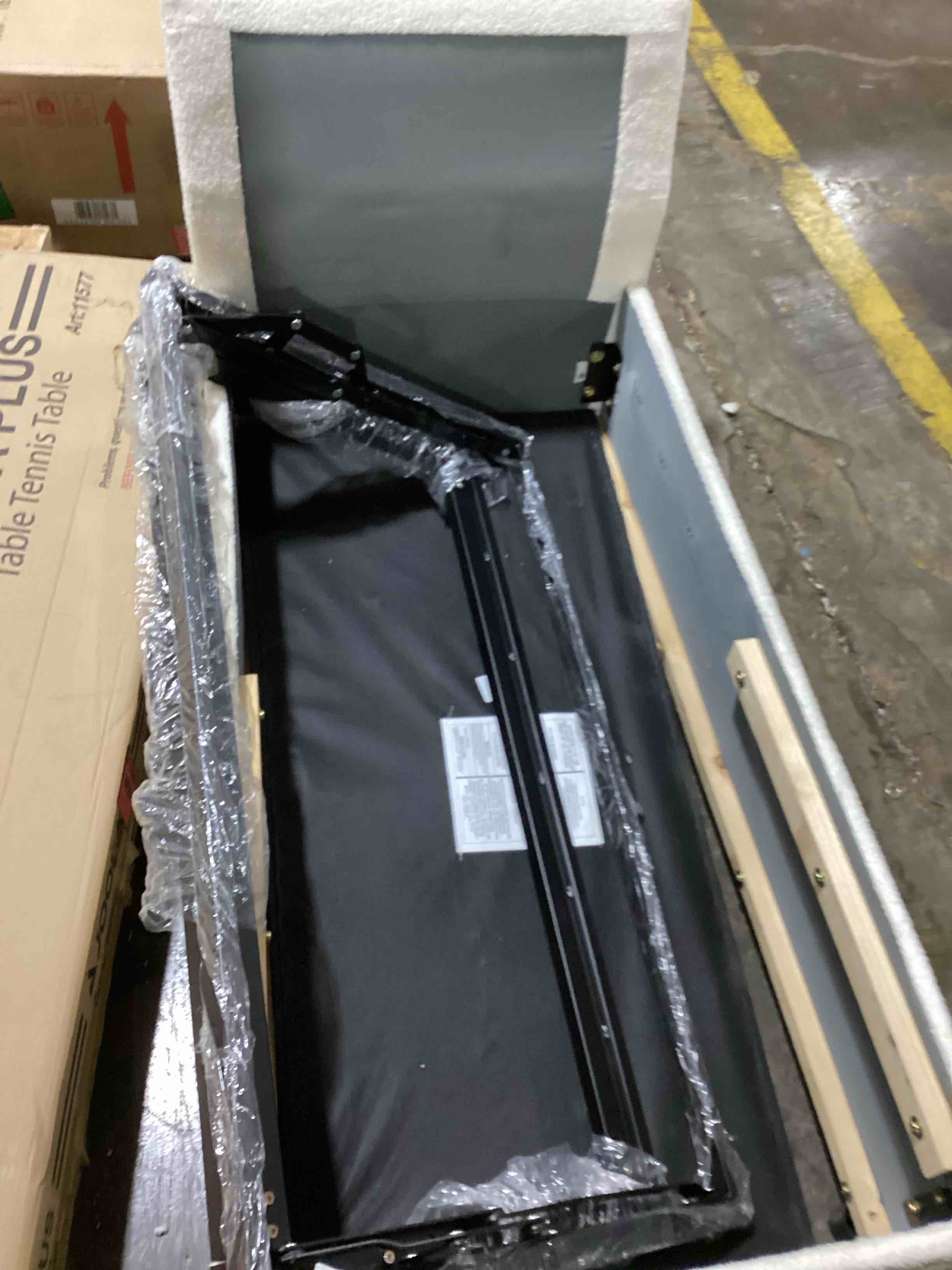 https://s3.amazonaws.com/lotting-images-prod/bidfta/GRN5948486_1718721376922.jpeg