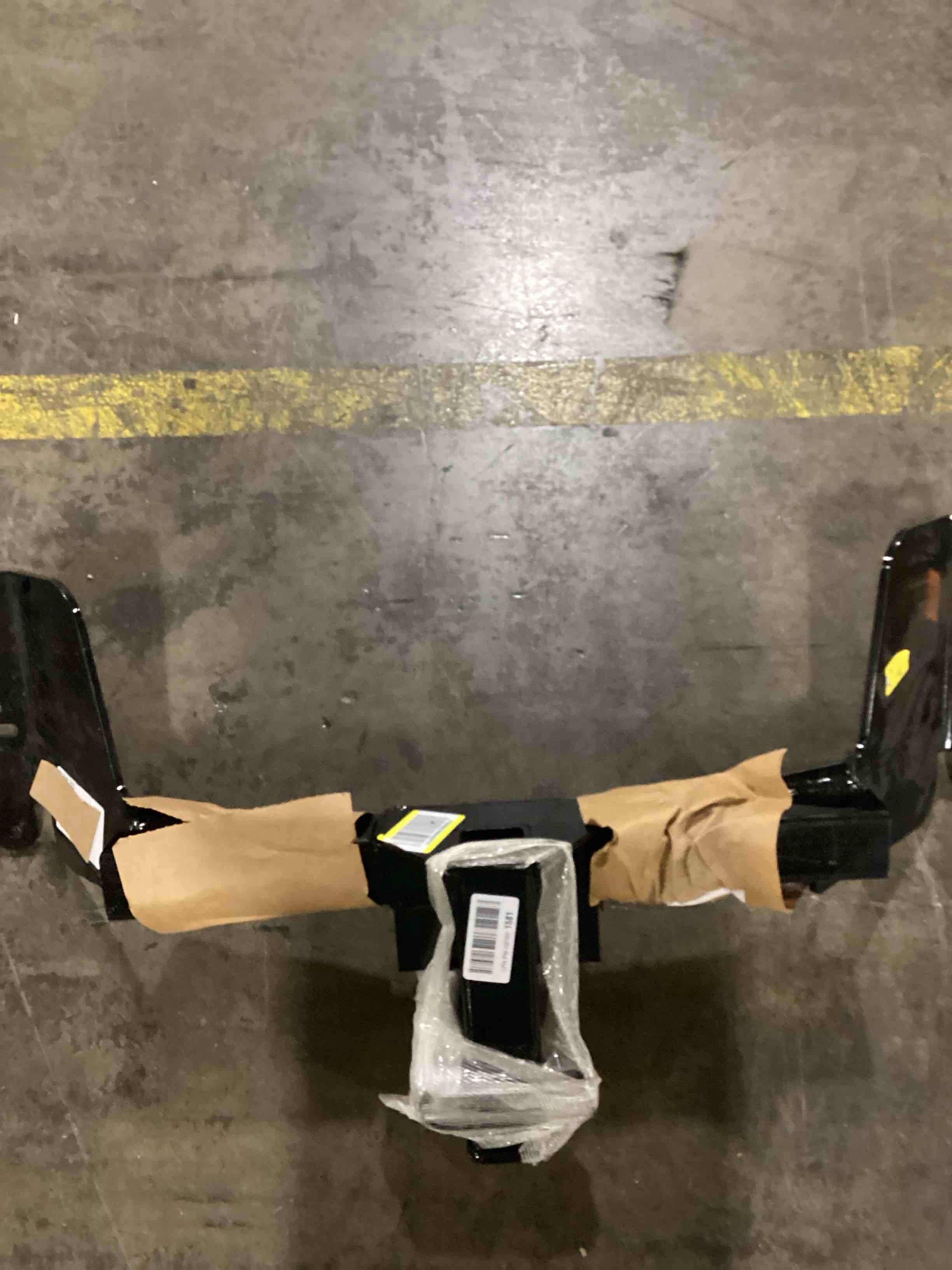 https://s3.amazonaws.com/lotting-images-prod/bidfta/GRN5948488_1718717468203.jpeg