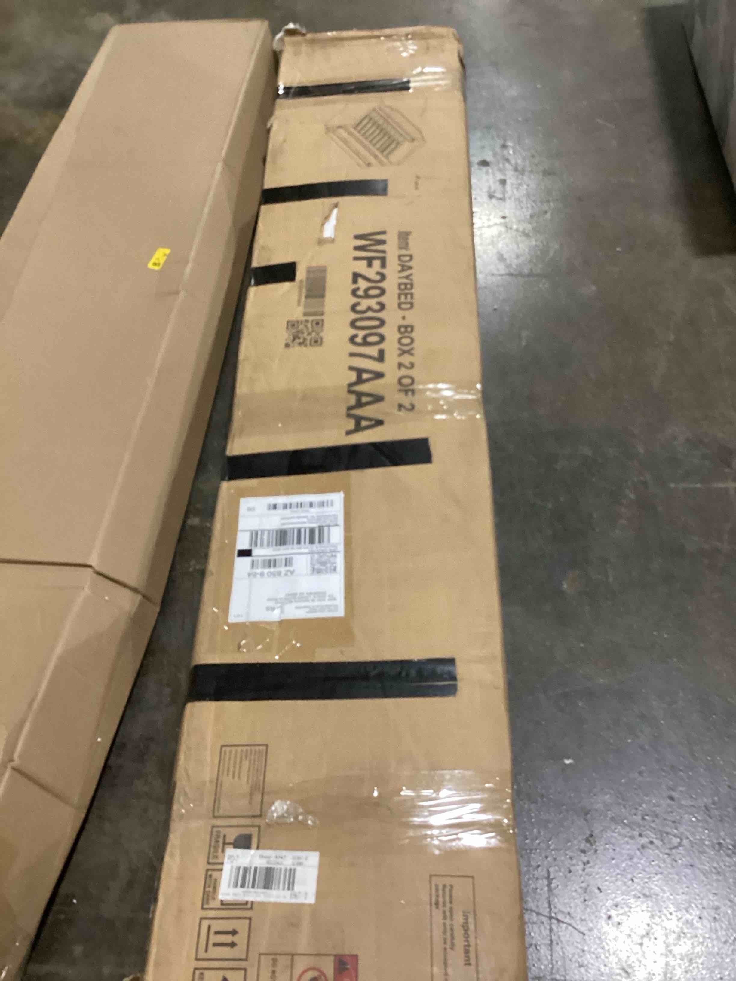 https://s3.amazonaws.com/lotting-images-prod/bidfta/GRN5950383_1718283702364.jpeg