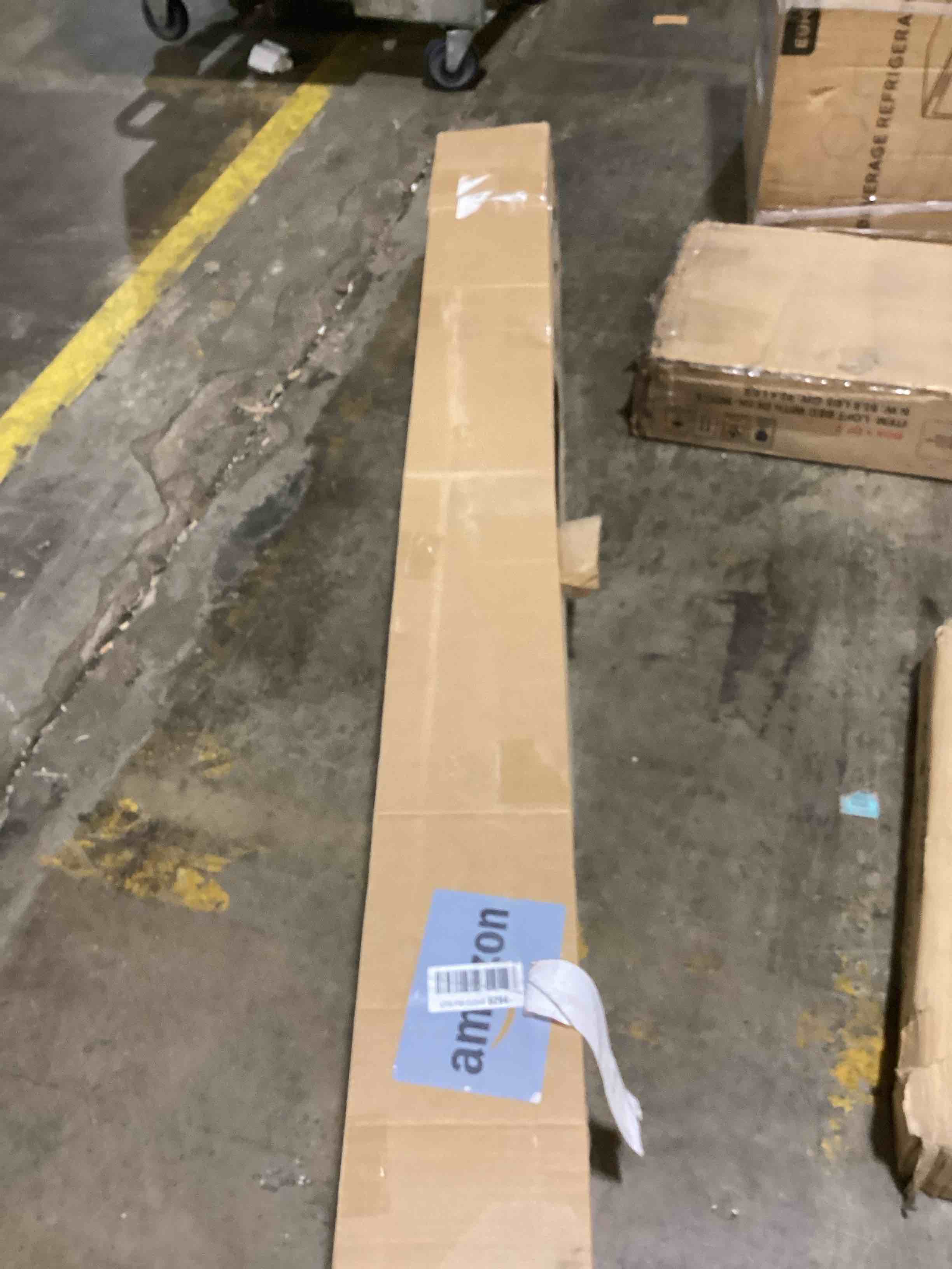 https://s3.amazonaws.com/lotting-images-prod/bidfta/GRN5950408_1718280364766.jpeg