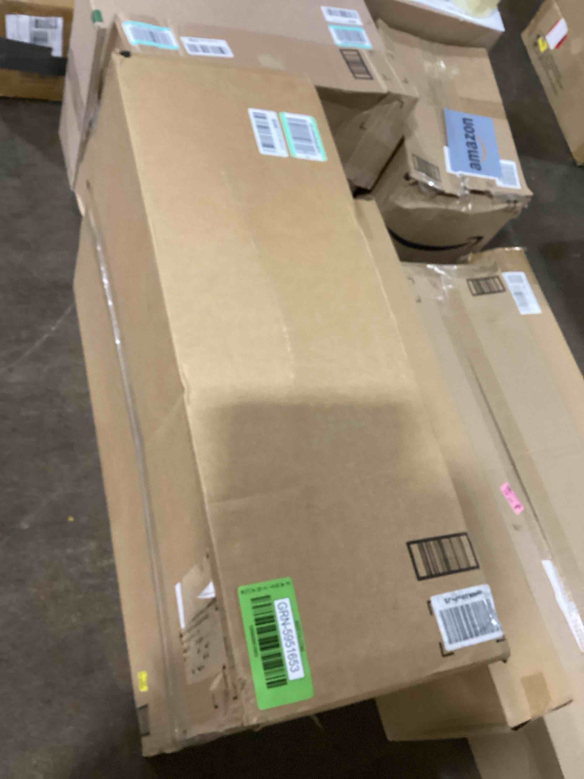 https://s3.amazonaws.com/lotting-images-prod/bidfta/GRN5951653_1720441916708.jpeg