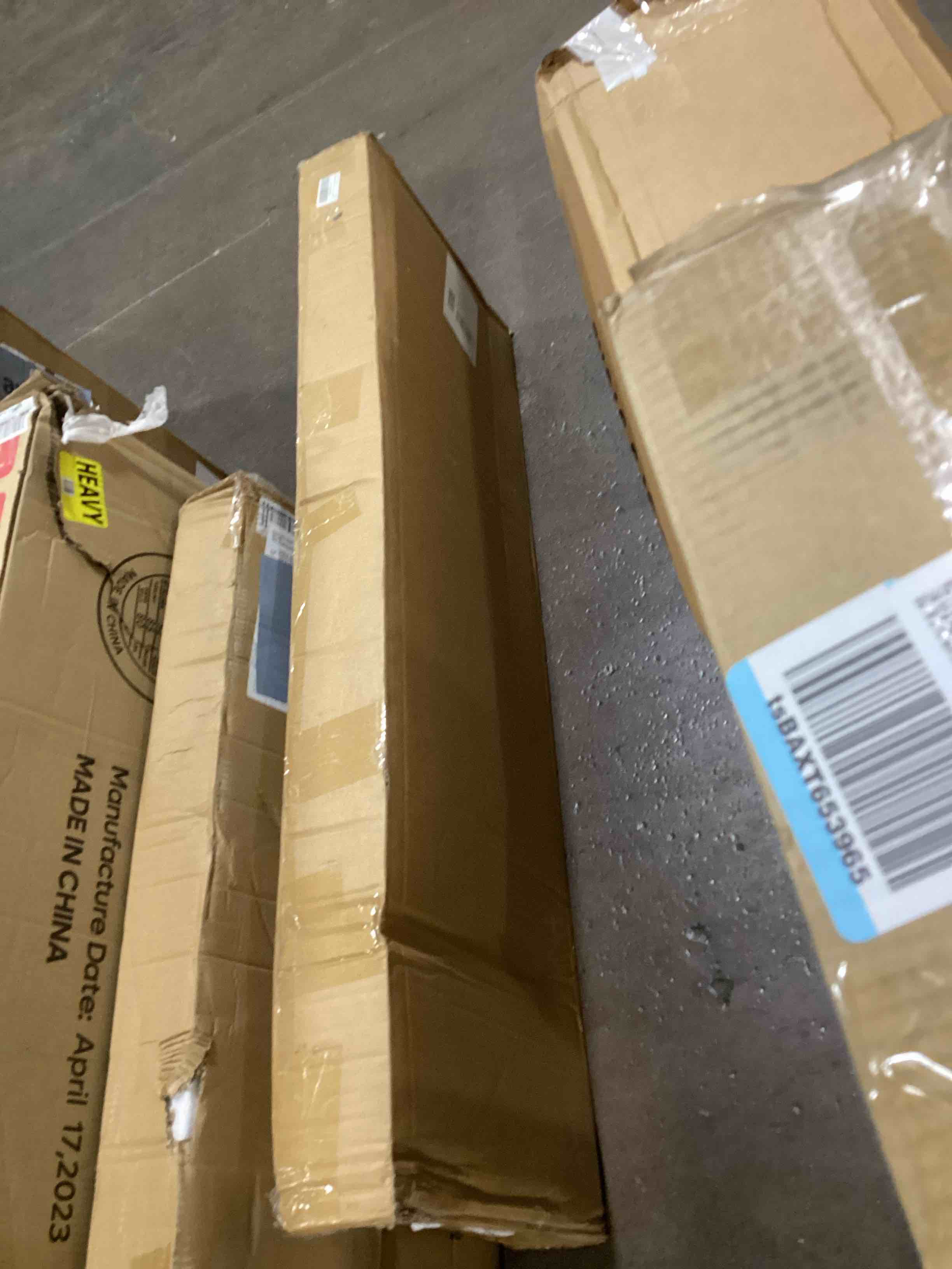 https://s3.amazonaws.com/lotting-images-prod/bidfta/GRN5951779_1720457456513.jpeg