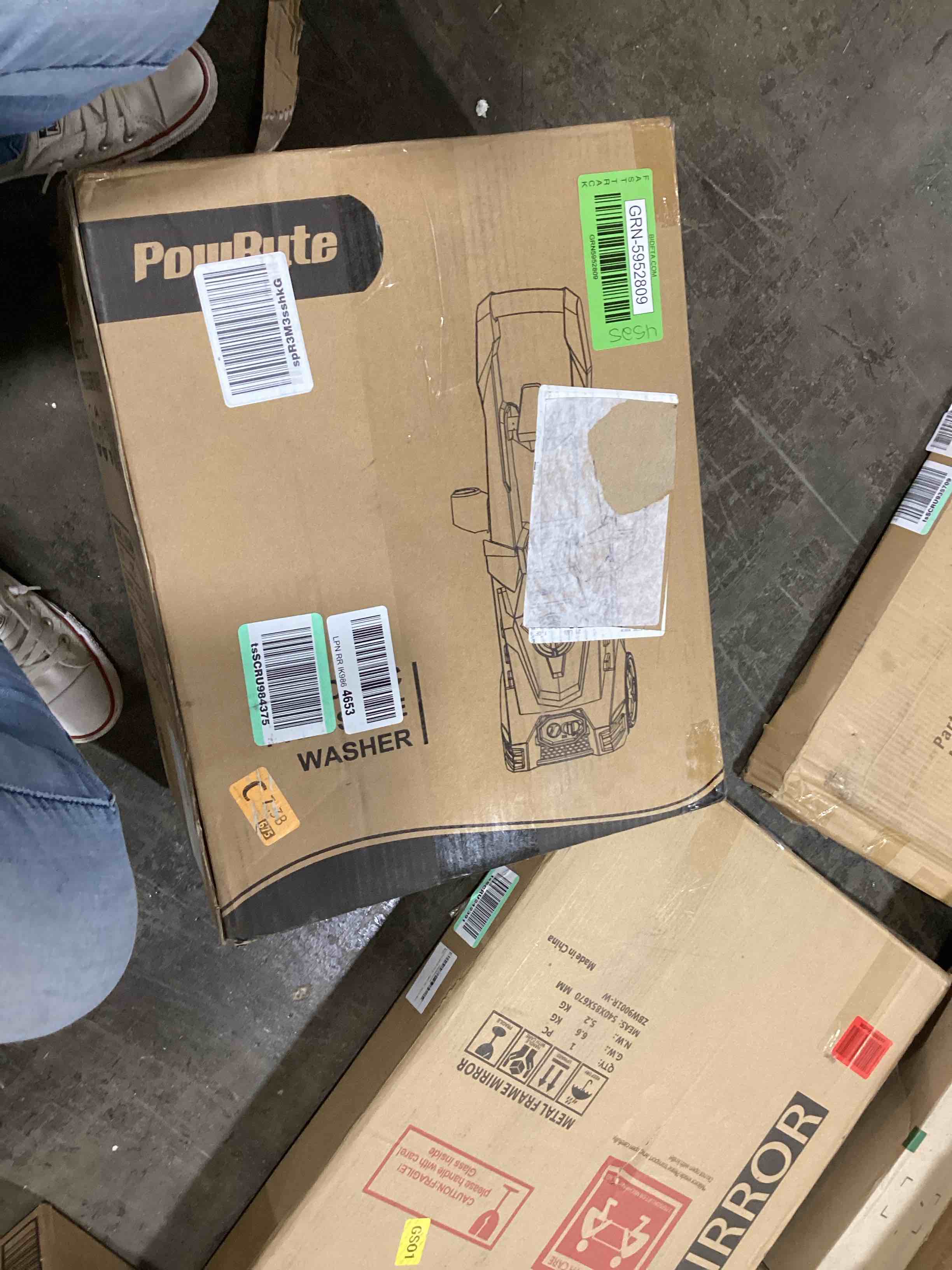 https://s3.amazonaws.com/lotting-images-prod/bidfta/GRN5952809_1718312347105.jpeg