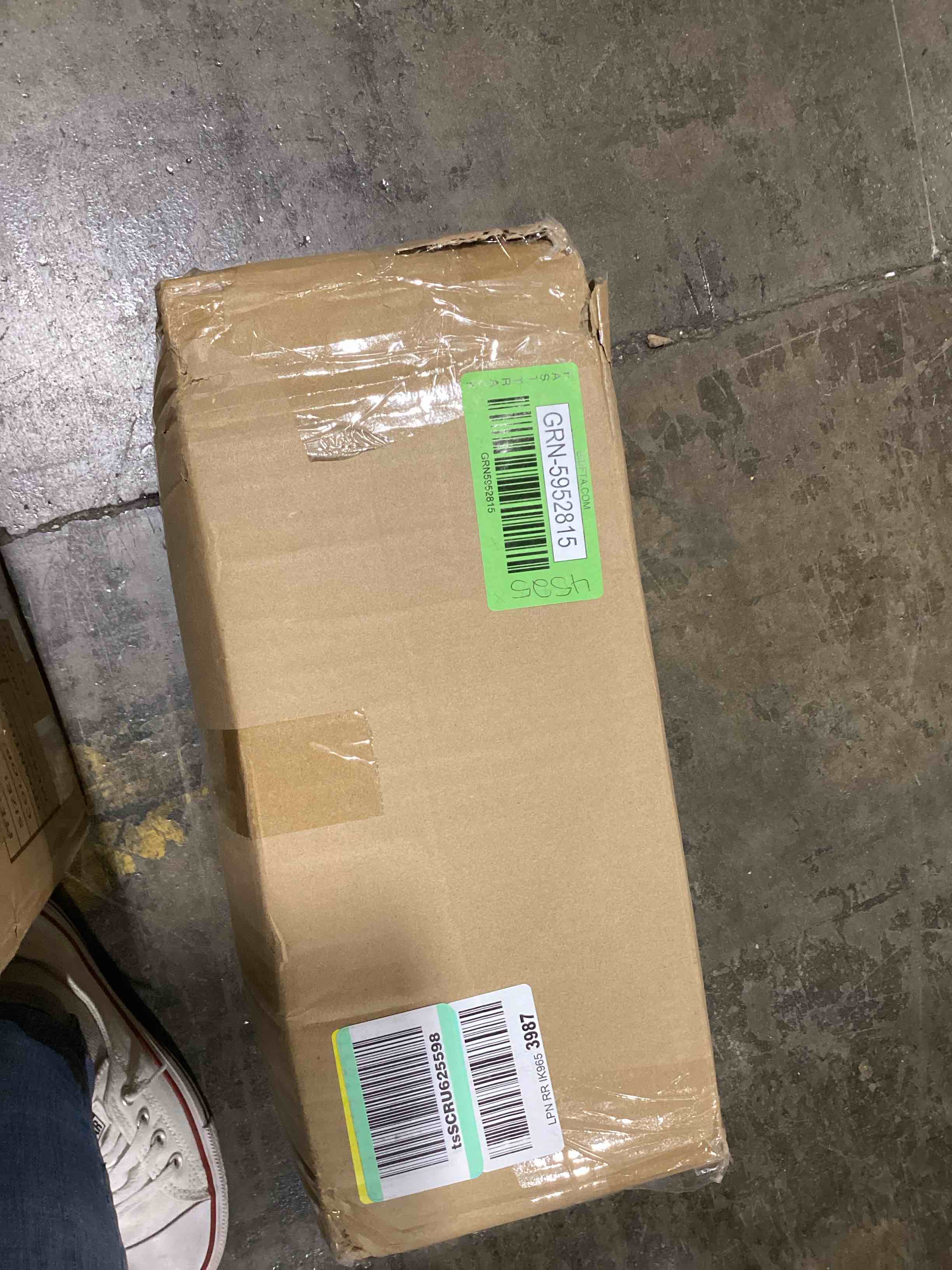 https://s3.amazonaws.com/lotting-images-prod/bidfta/GRN5952815_1718309279841.jpeg