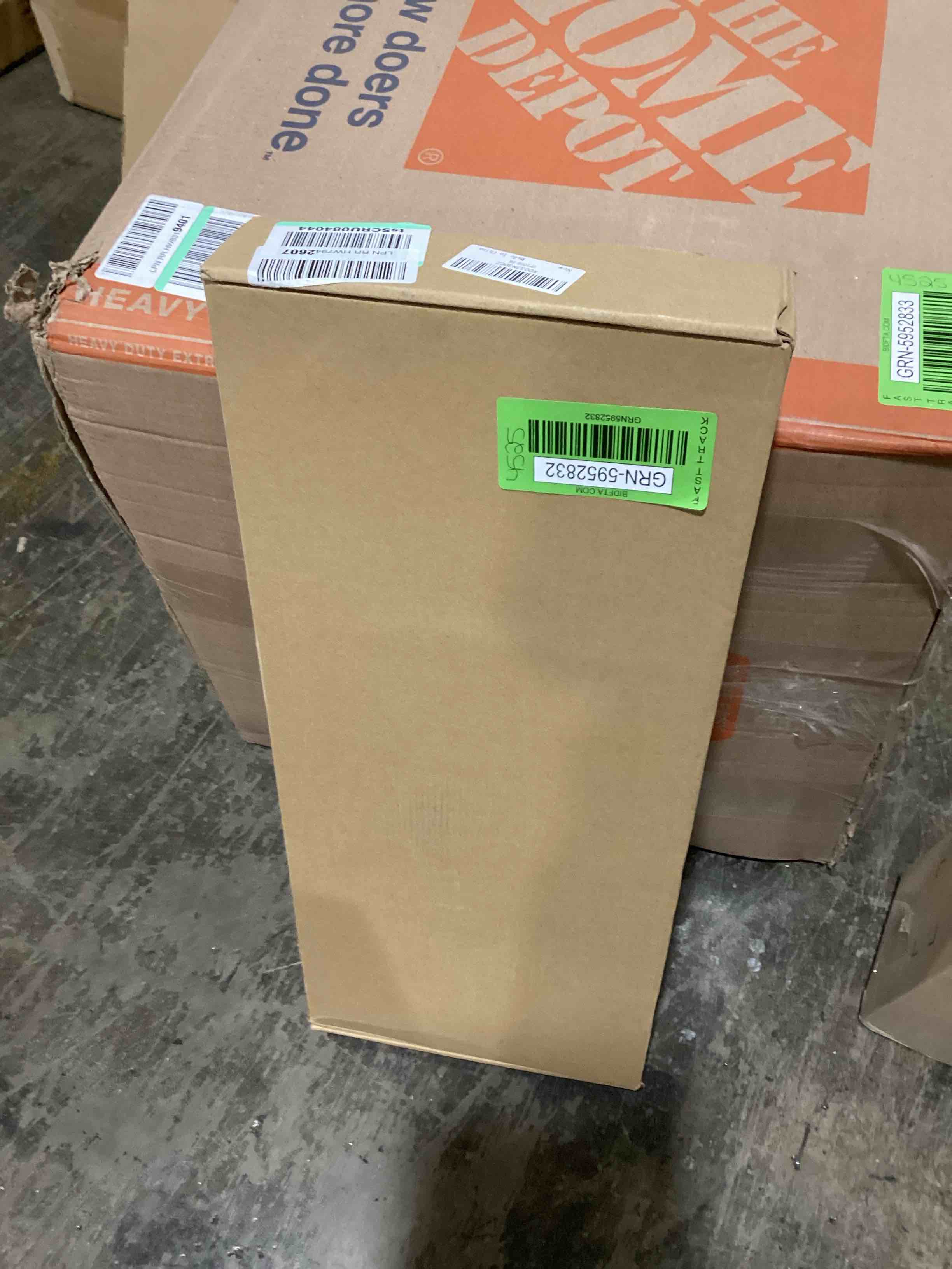 https://s3.amazonaws.com/lotting-images-prod/bidfta/GRN5952832_1718305759920.jpeg