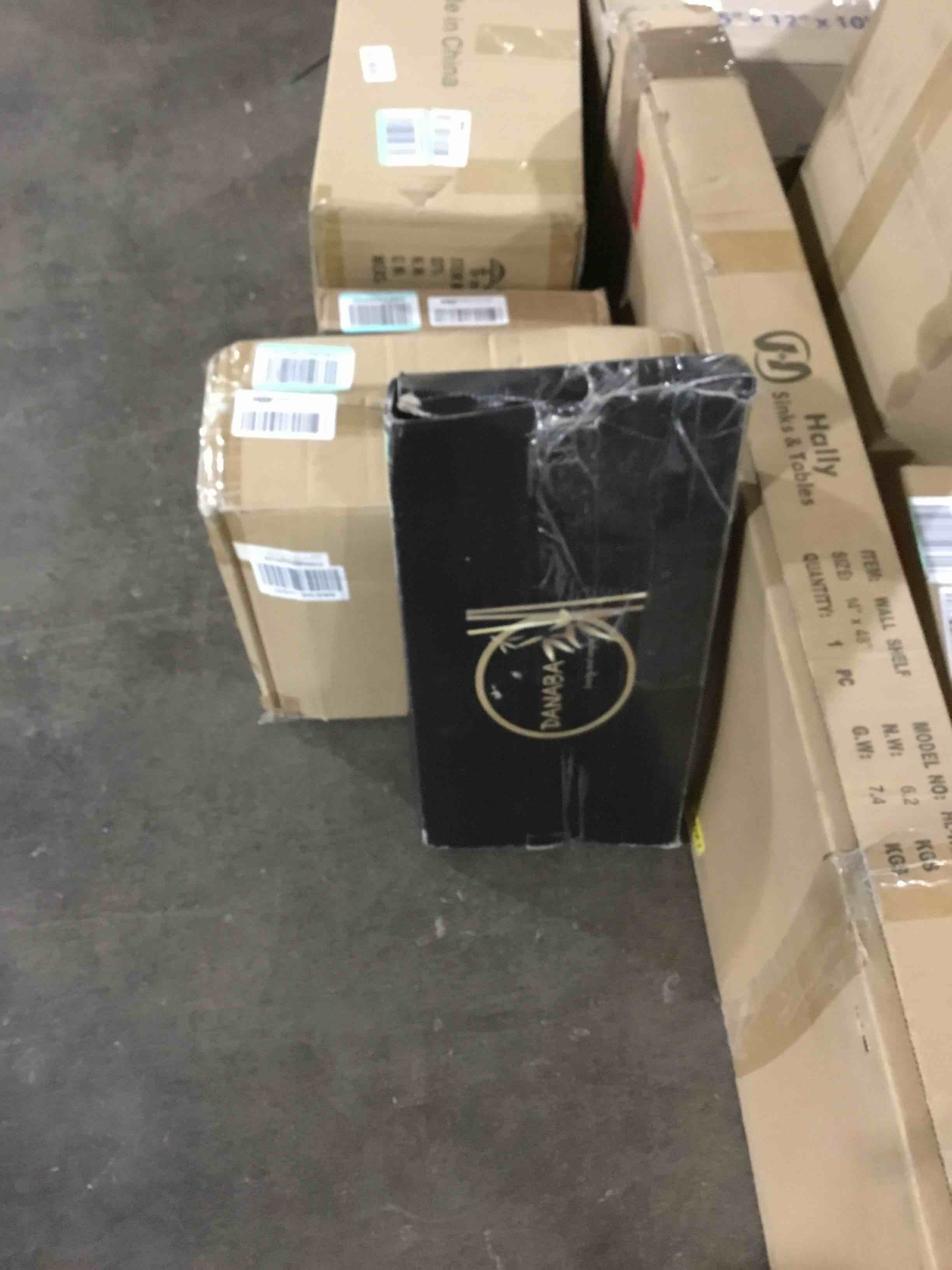https://s3.amazonaws.com/lotting-images-prod/bidfta/GRN5952992_1718312121676.jpeg
