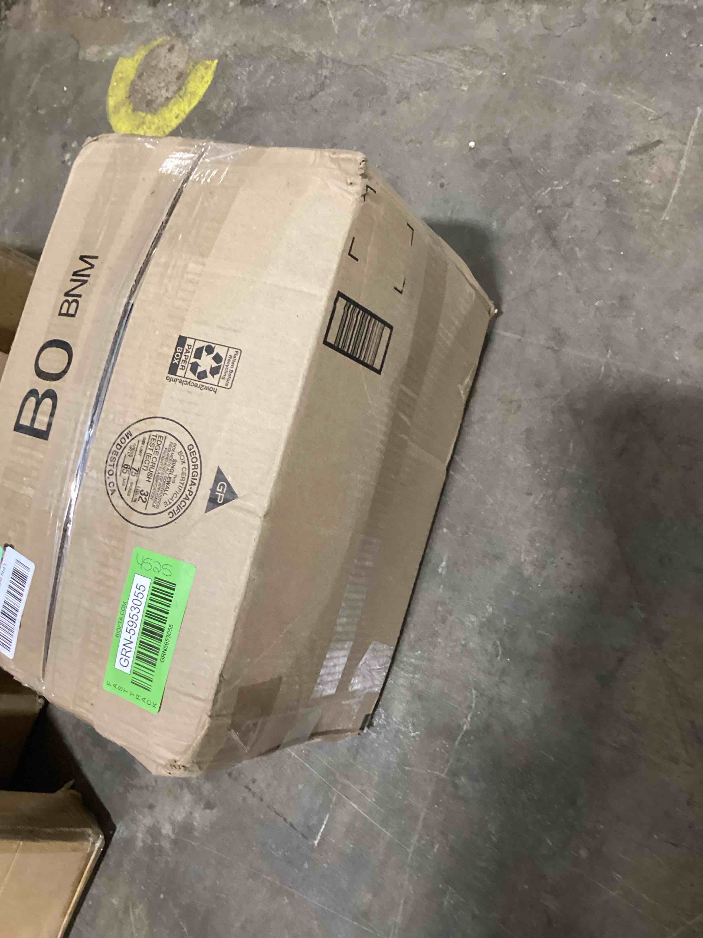 https://s3.amazonaws.com/lotting-images-prod/bidfta/GRN5953055_1718371825476.jpeg