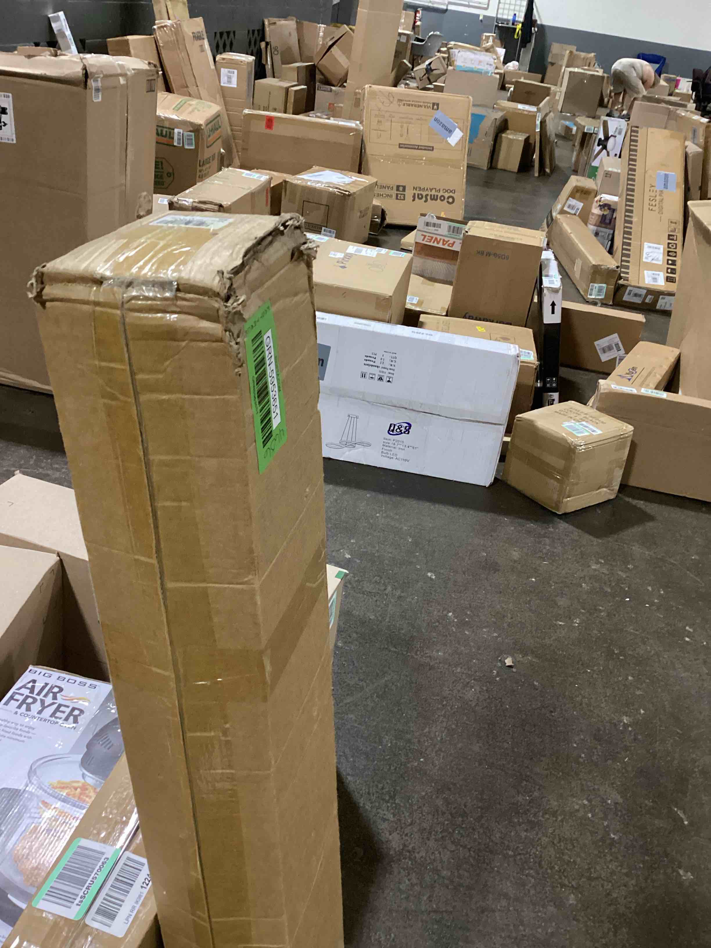 https://s3.amazonaws.com/lotting-images-prod/bidfta/GRN5953651_1718733889246.jpeg
