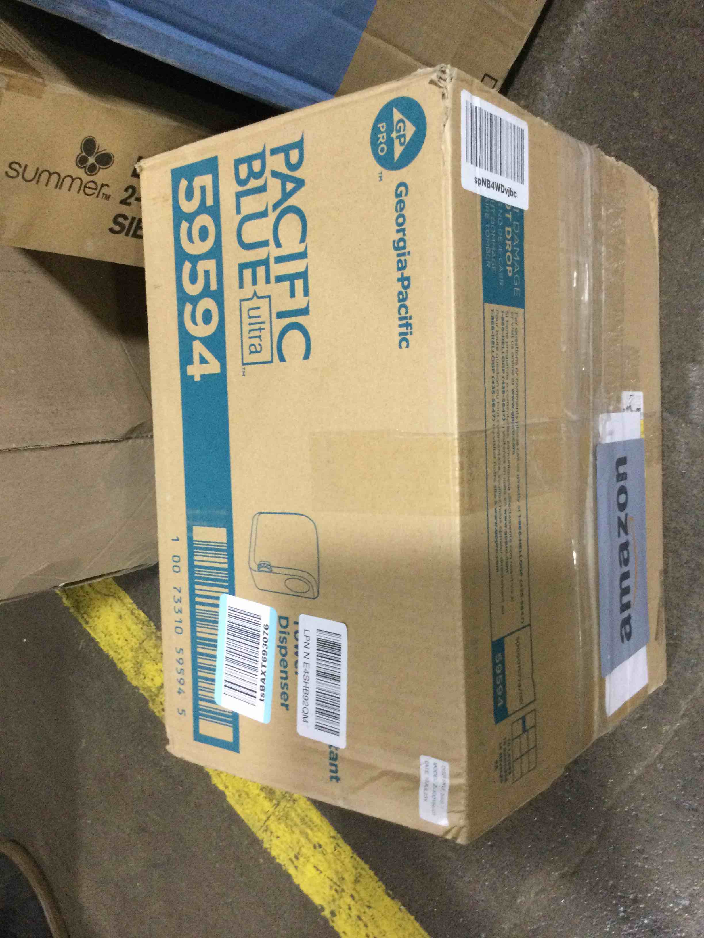 https://s3.amazonaws.com/lotting-images-prod/bidfta/GRN5954741_1721418672204.jpeg