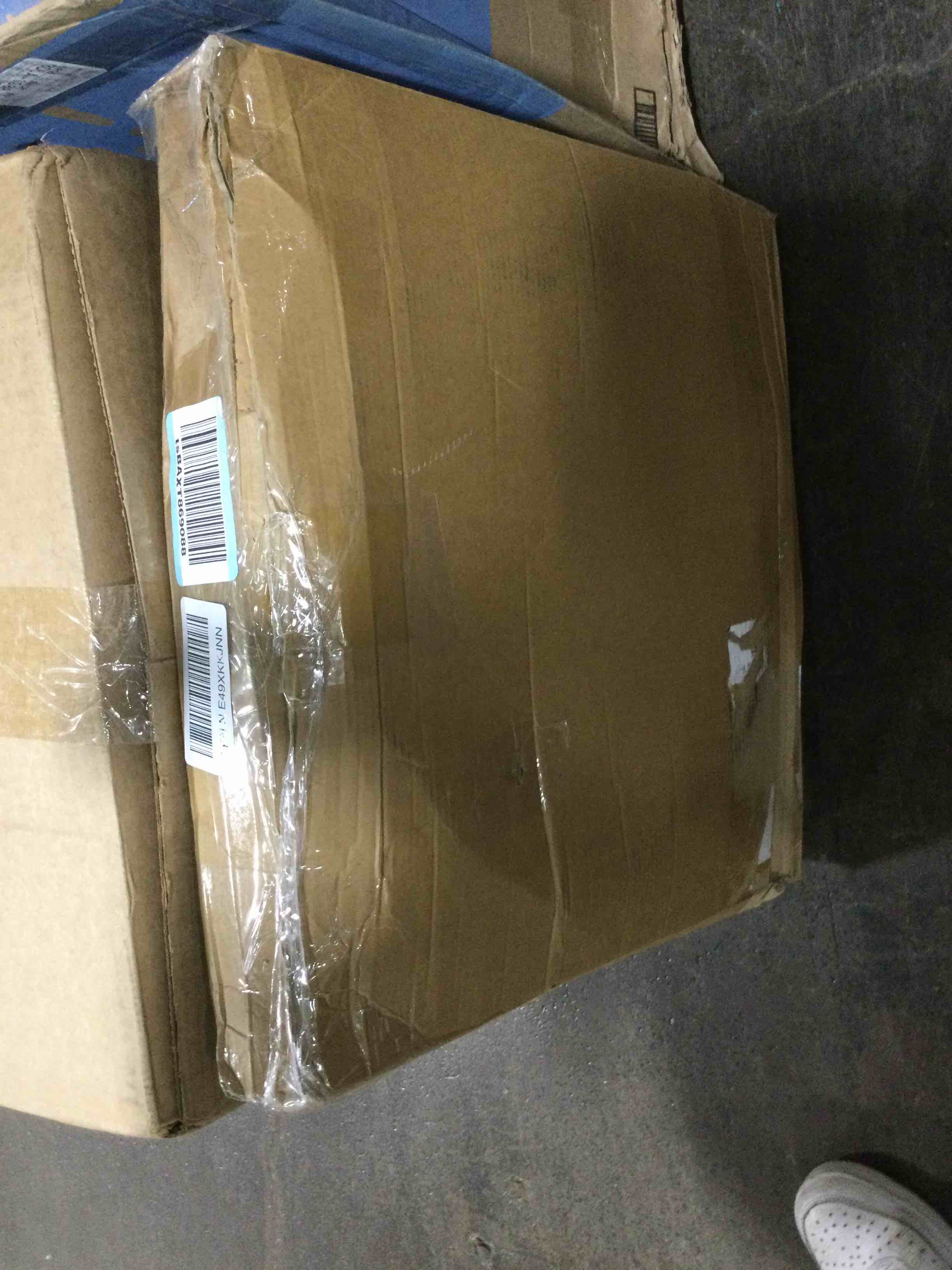https://s3.amazonaws.com/lotting-images-prod/bidfta/GRN5954742_1721418601891.jpeg