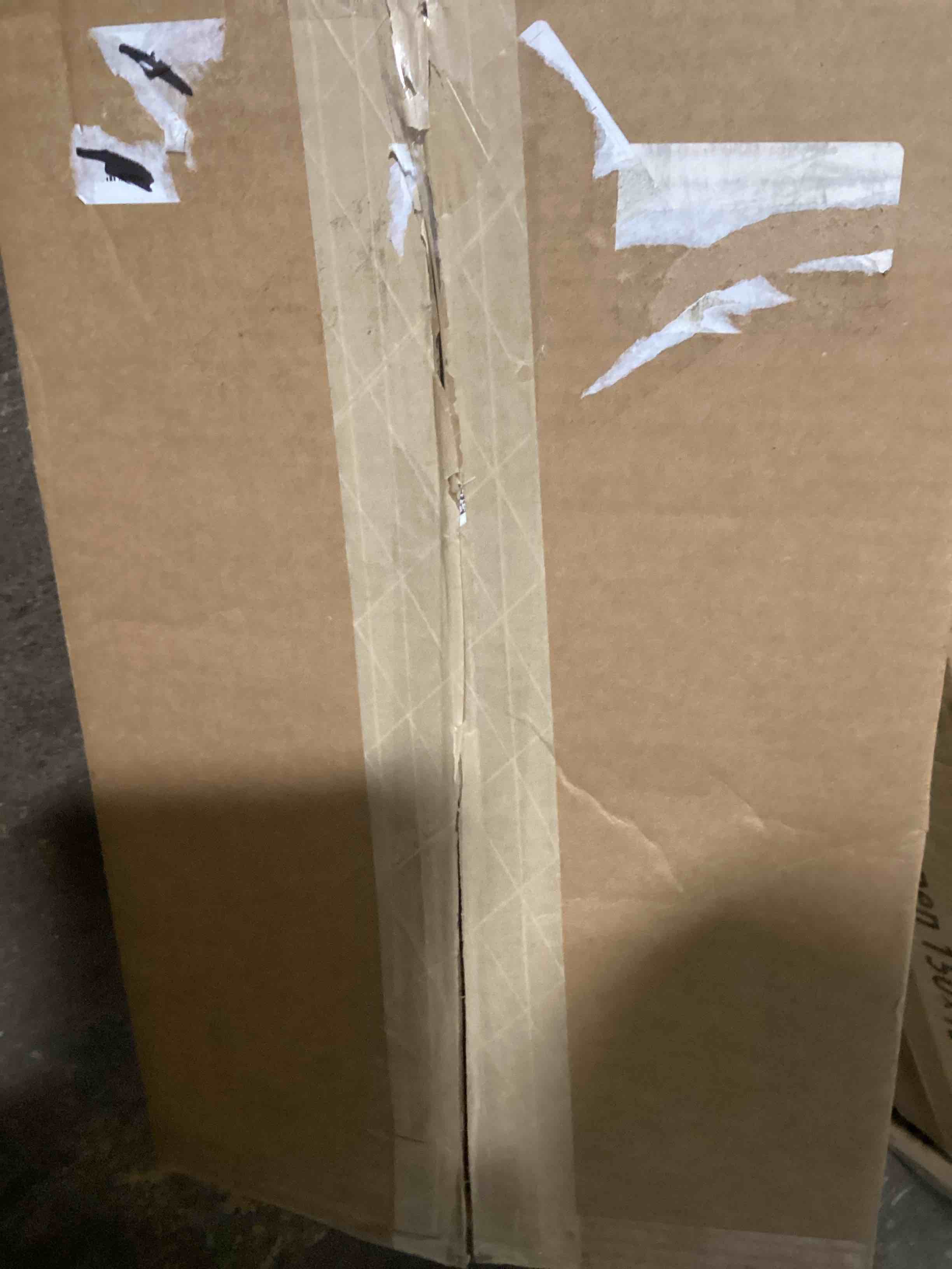 https://s3.amazonaws.com/lotting-images-prod/bidfta/GRN5959811_1720533437456.jpeg