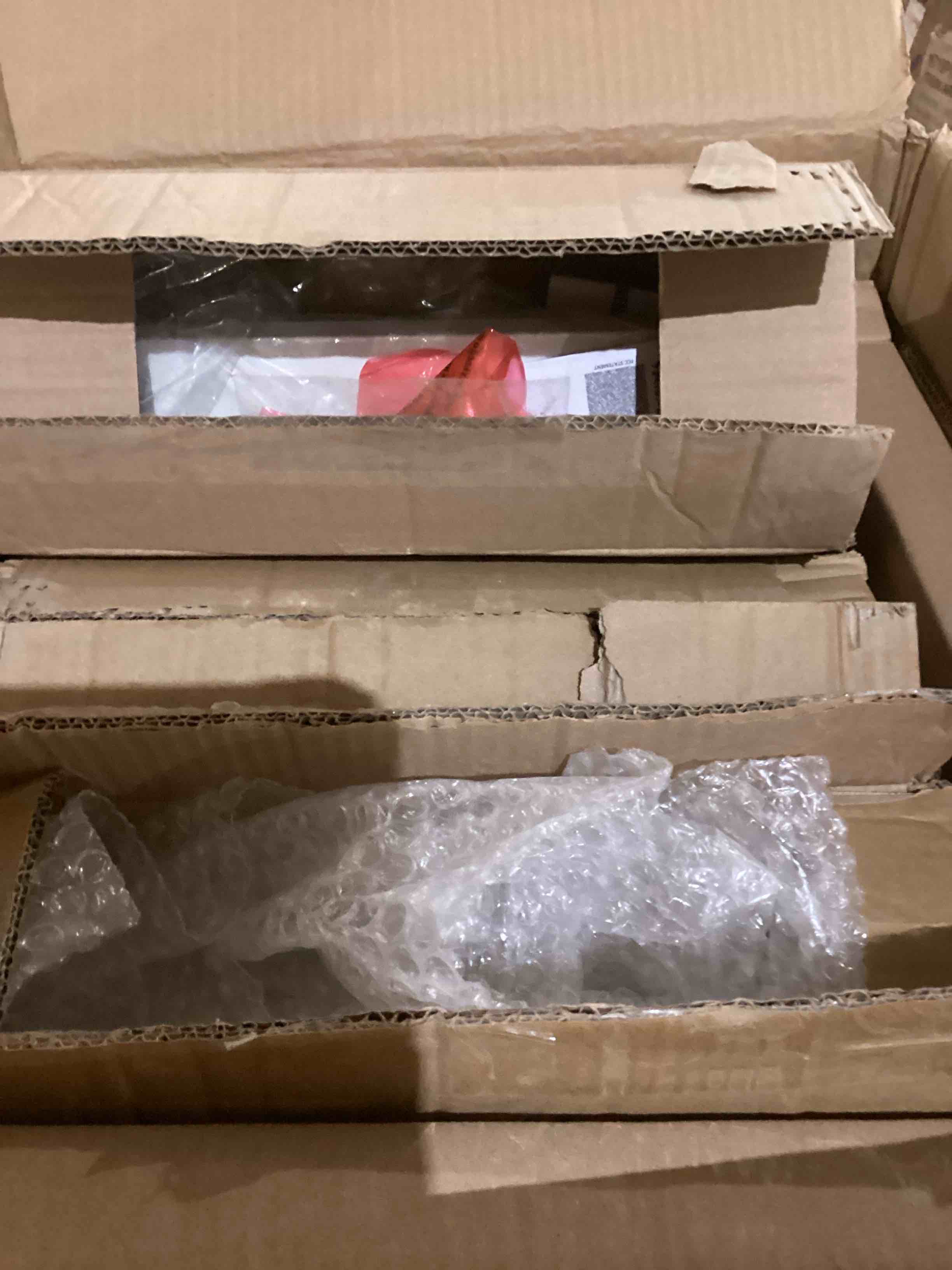 https://s3.amazonaws.com/lotting-images-prod/bidfta/GRN5964575_1730118684475.jpeg
