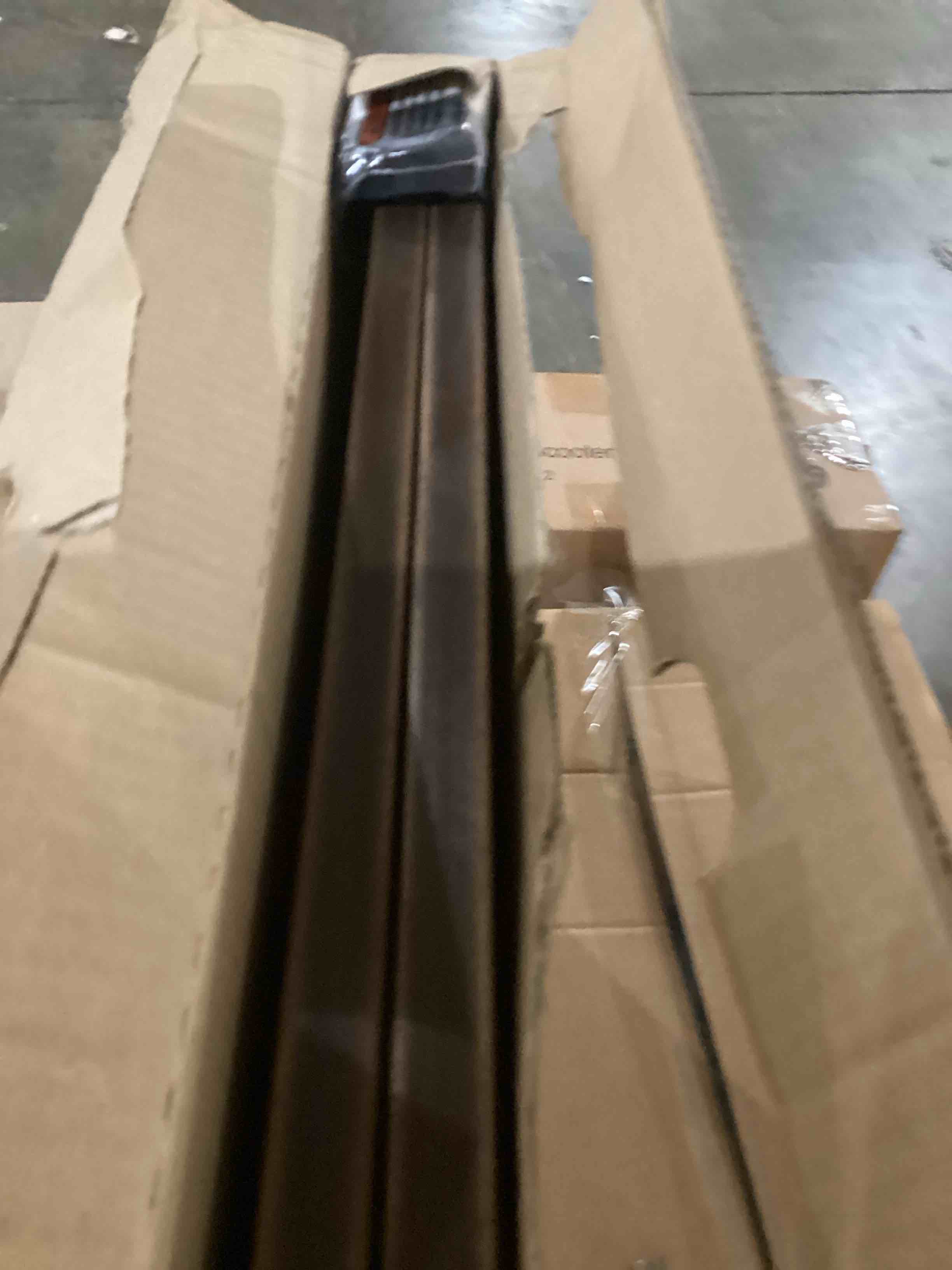 https://s3.amazonaws.com/lotting-images-prod/bidfta/GRN5964893_1730899462914.jpeg