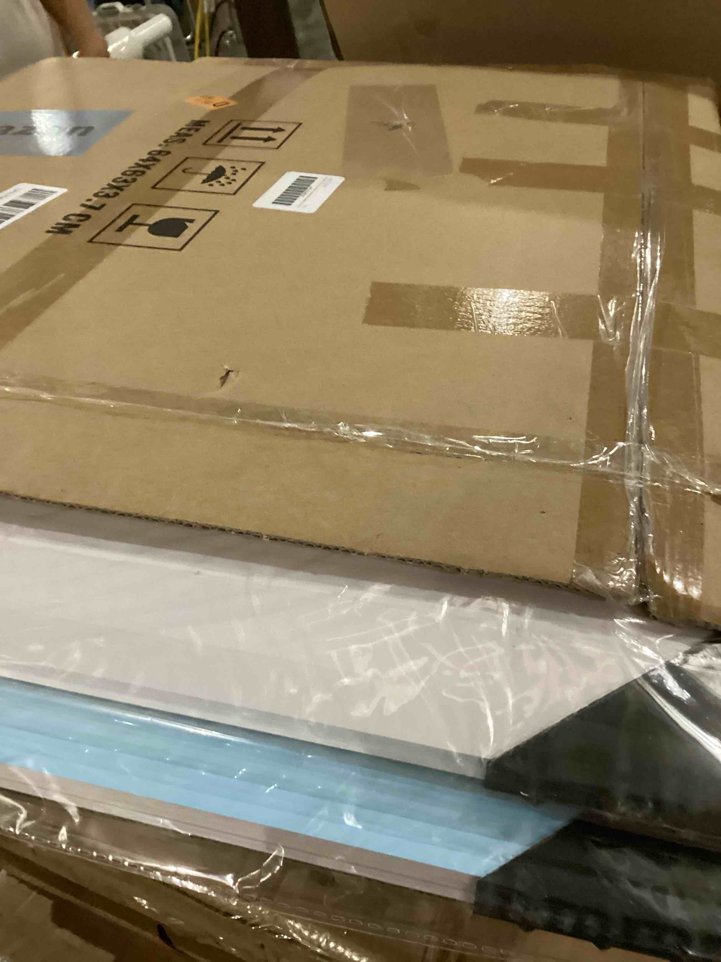 https://s3.amazonaws.com/lotting-images-prod/bidfta/GRN5964981_1730985707472.jpeg
