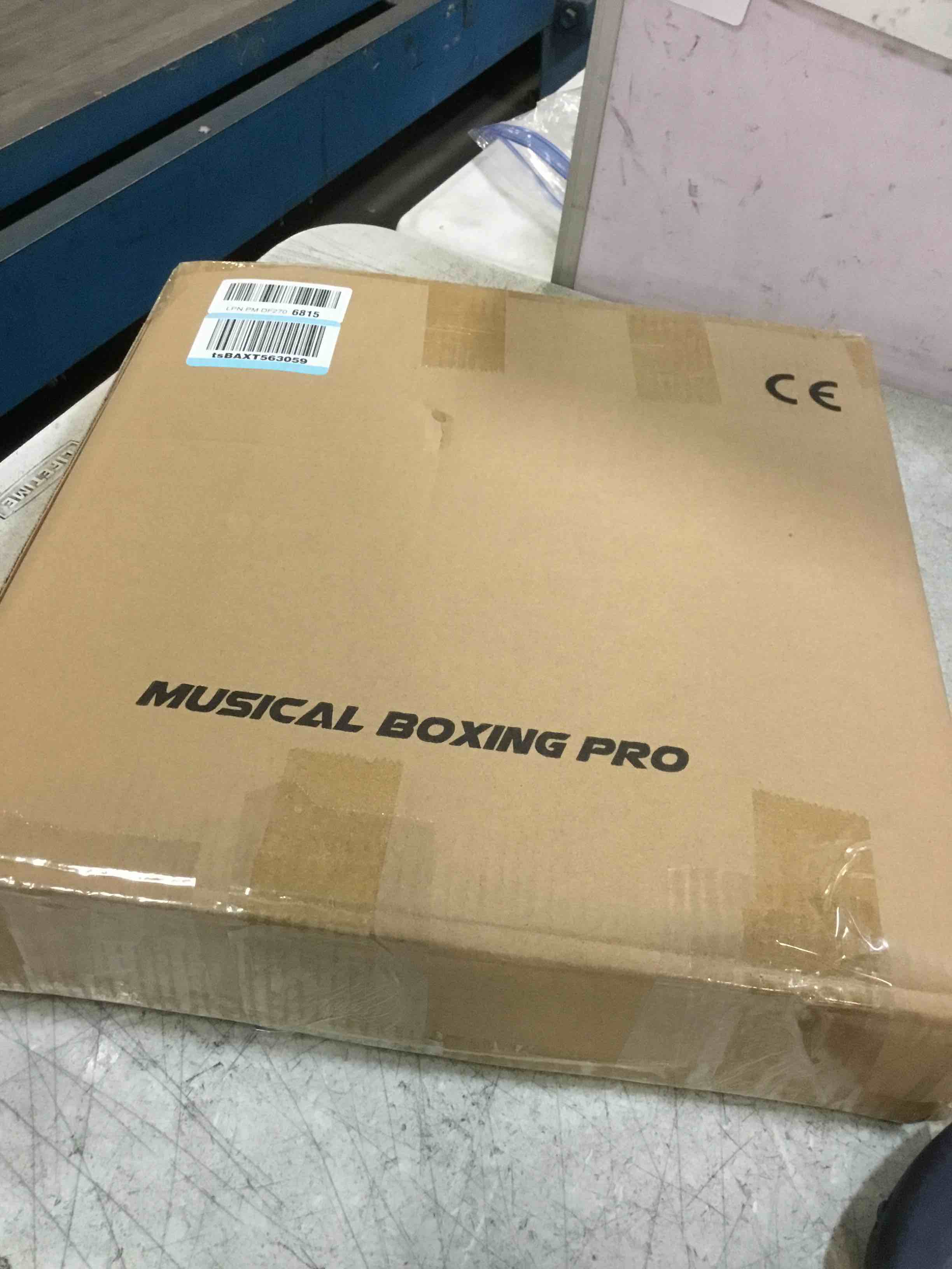 https://s3.amazonaws.com/lotting-images-prod/bidfta/GRN5965755_1736610251685.jpeg