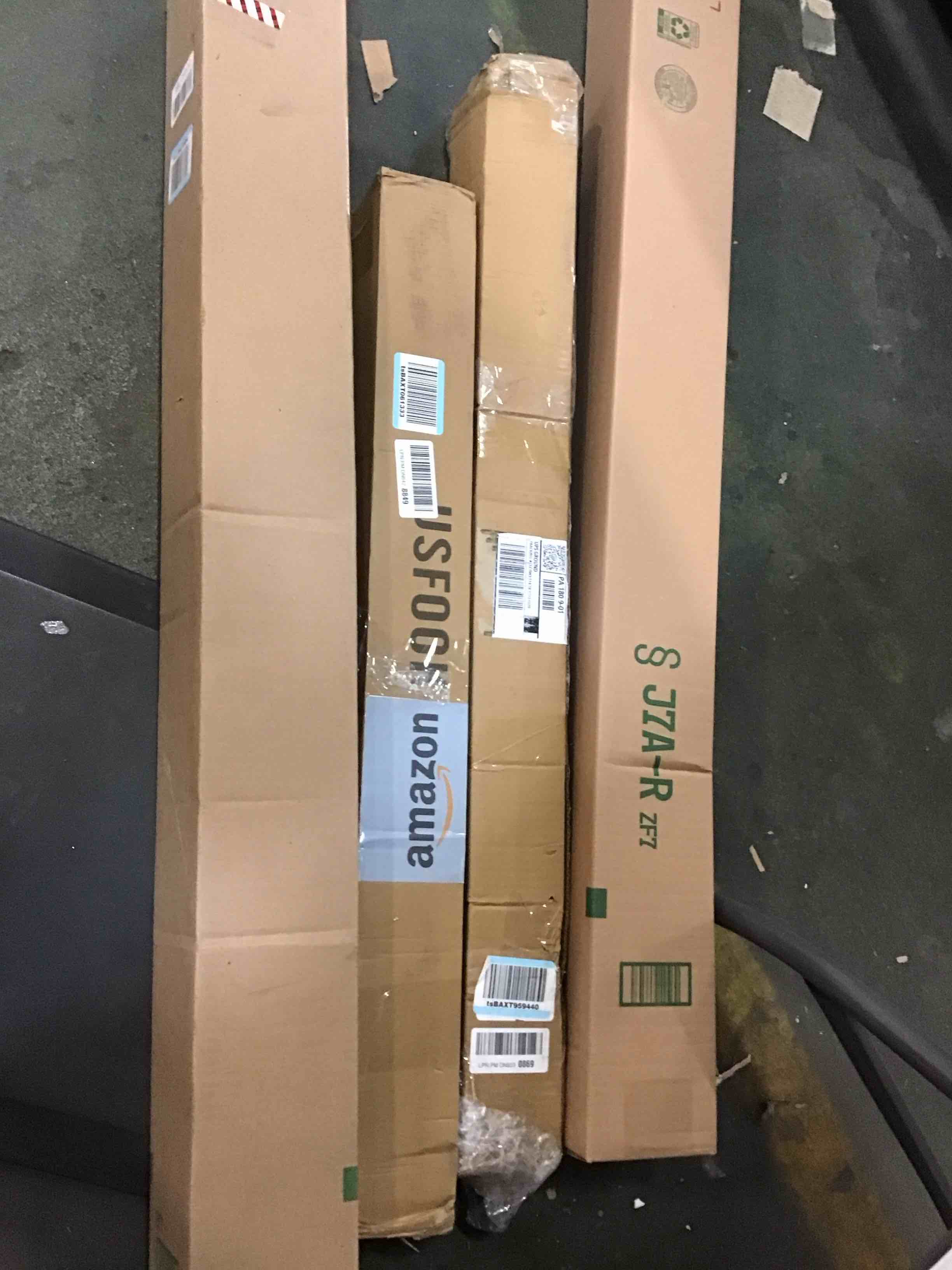 https://s3.amazonaws.com/lotting-images-prod/bidfta/GRN5965792_1736617032432.jpeg