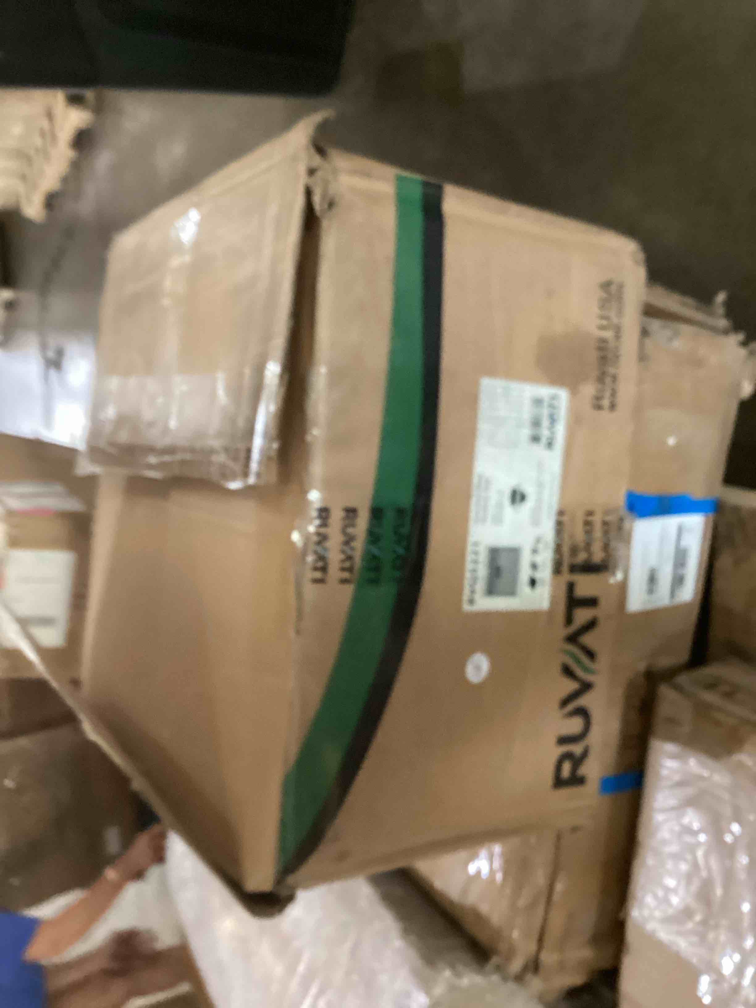 https://s3.amazonaws.com/lotting-images-prod/bidfta/GRN5966493_1719923915809.jpeg