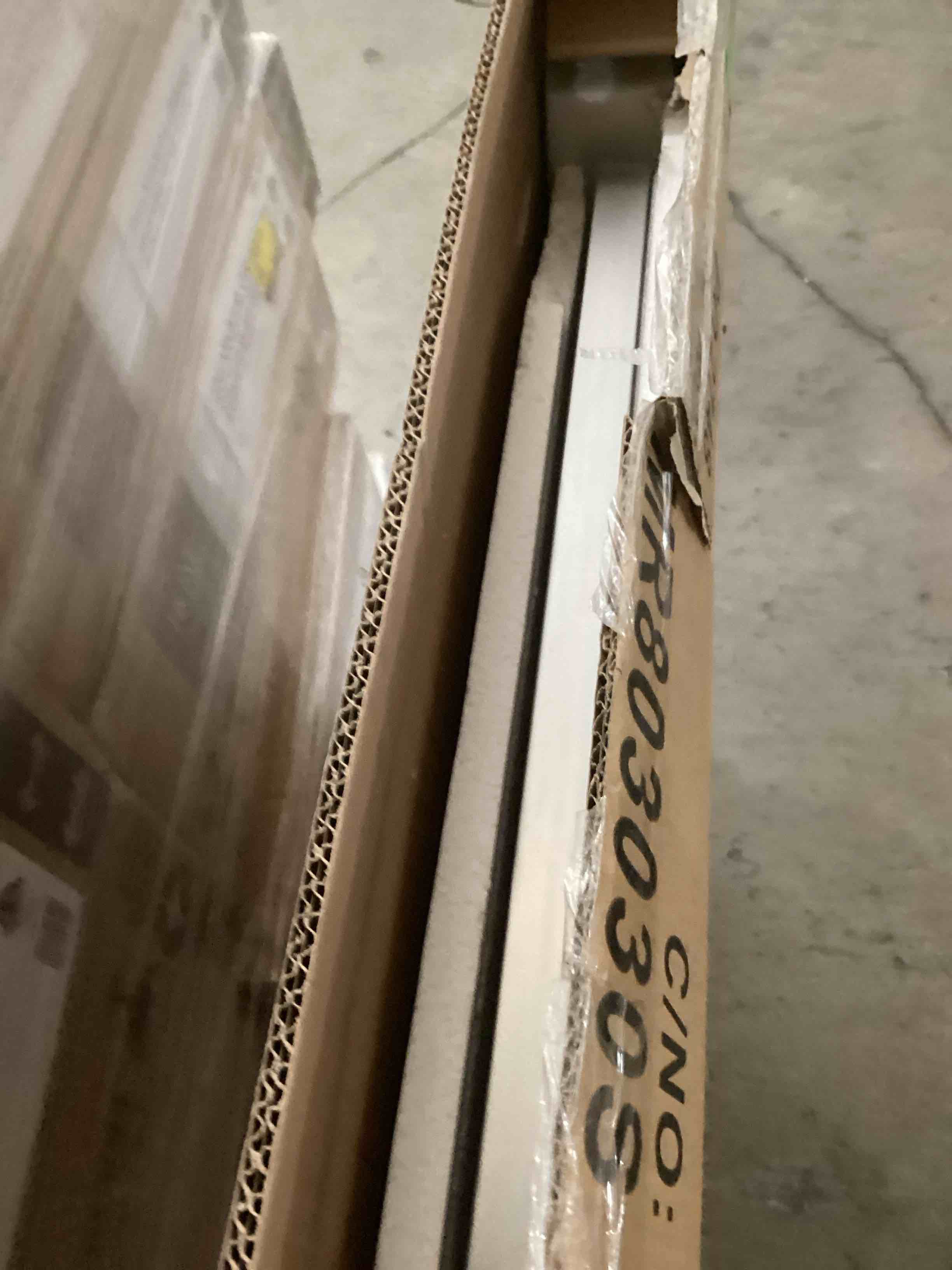 https://s3.amazonaws.com/lotting-images-prod/bidfta/GRN5968869_1717157237350.jpeg