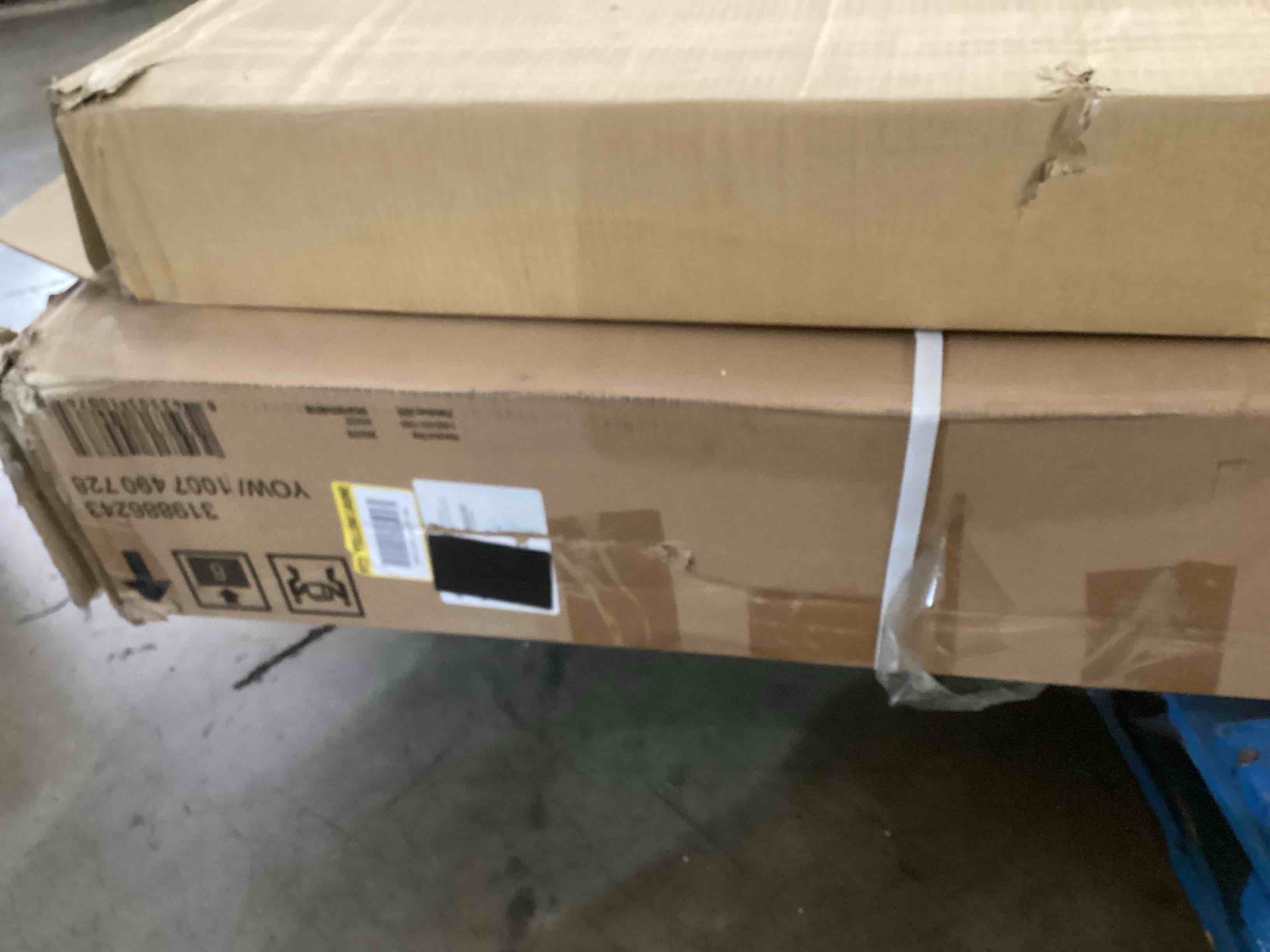 https://s3.amazonaws.com/lotting-images-prod/bidfta/GRN5969022_1717504367435.jpeg