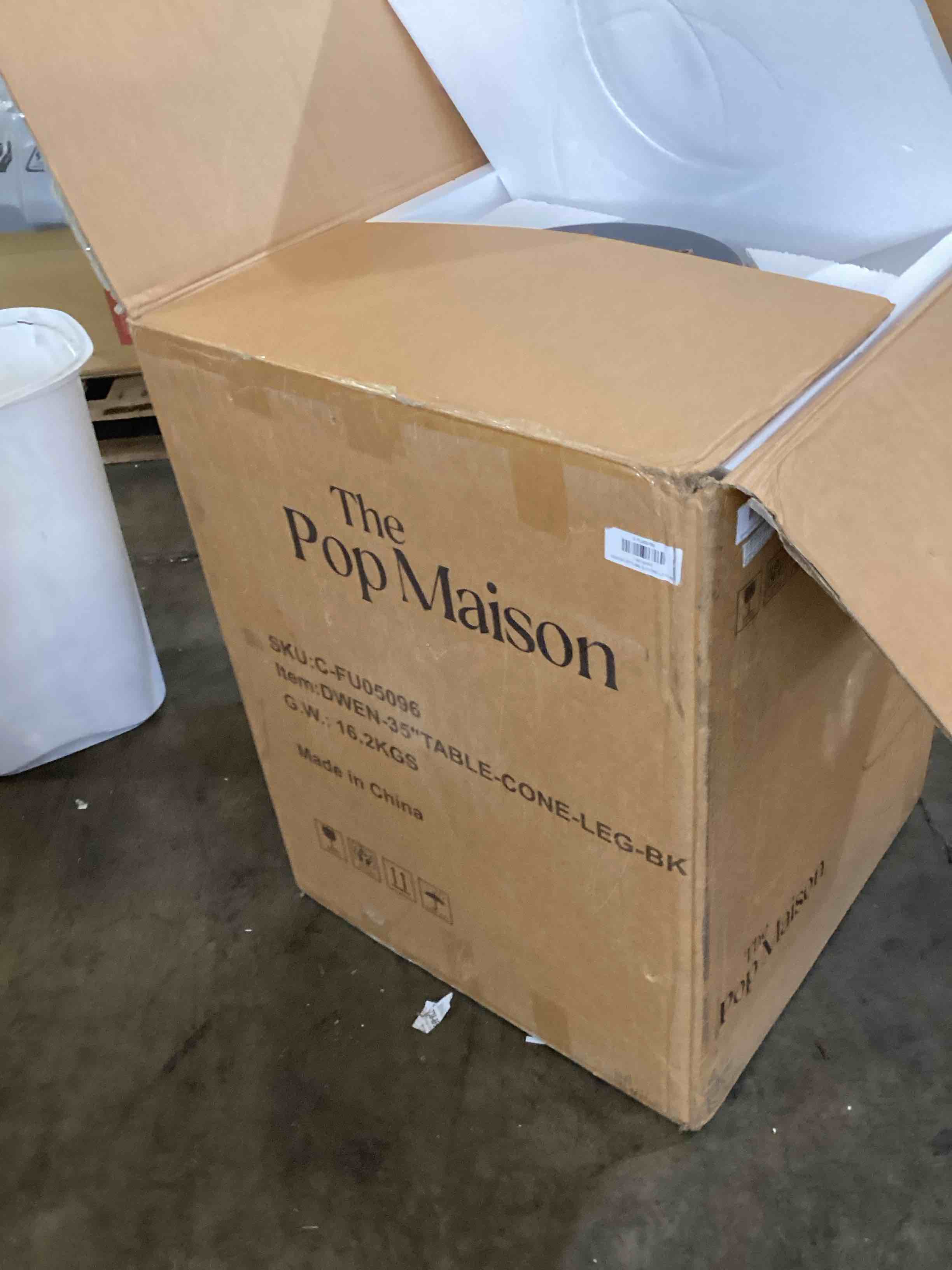 https://s3.amazonaws.com/lotting-images-prod/bidfta/GRN5969258_1717771708135.jpeg