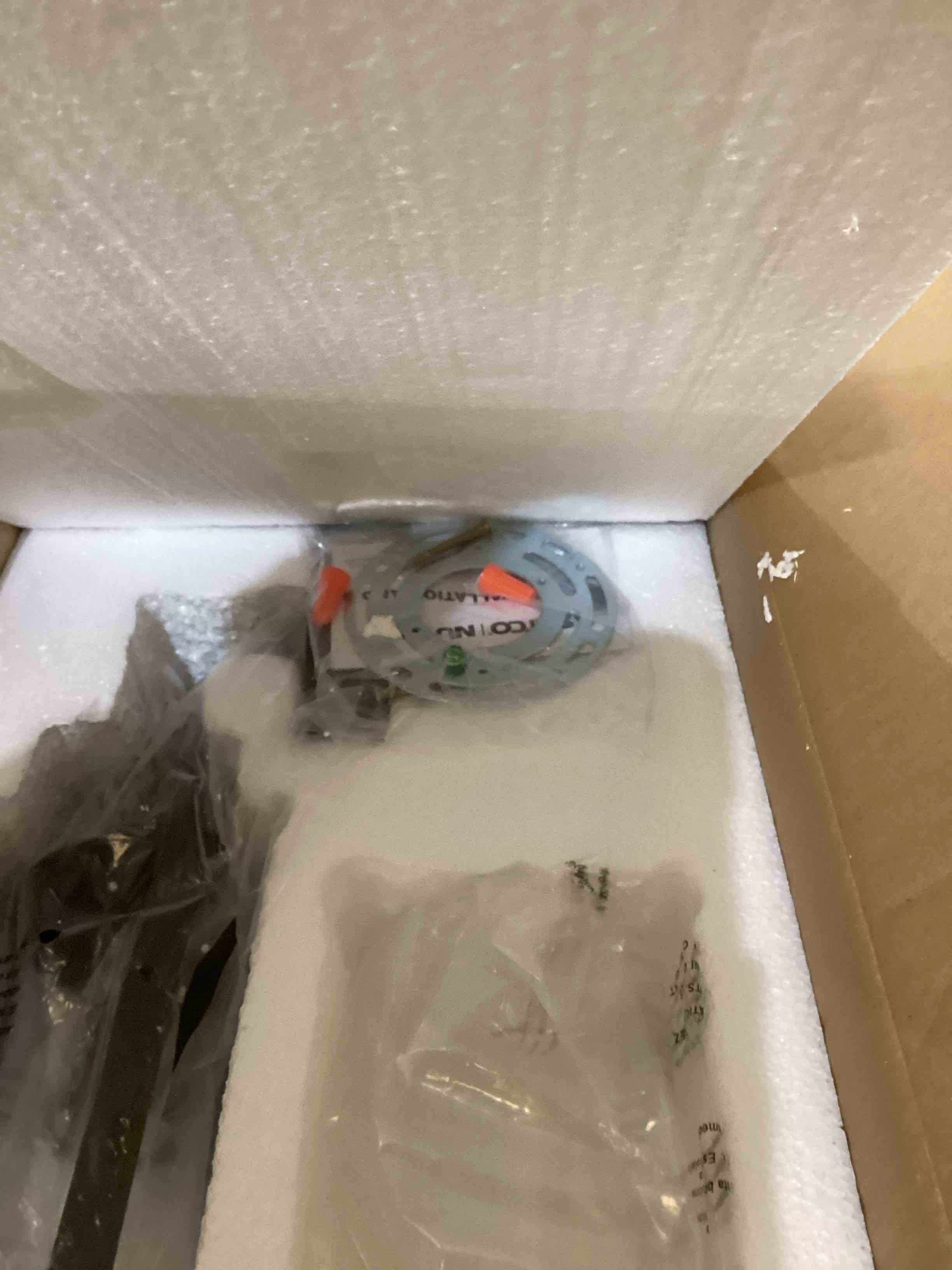 https://s3.amazonaws.com/lotting-images-prod/bidfta/GRN5970133_1719926901934.jpeg