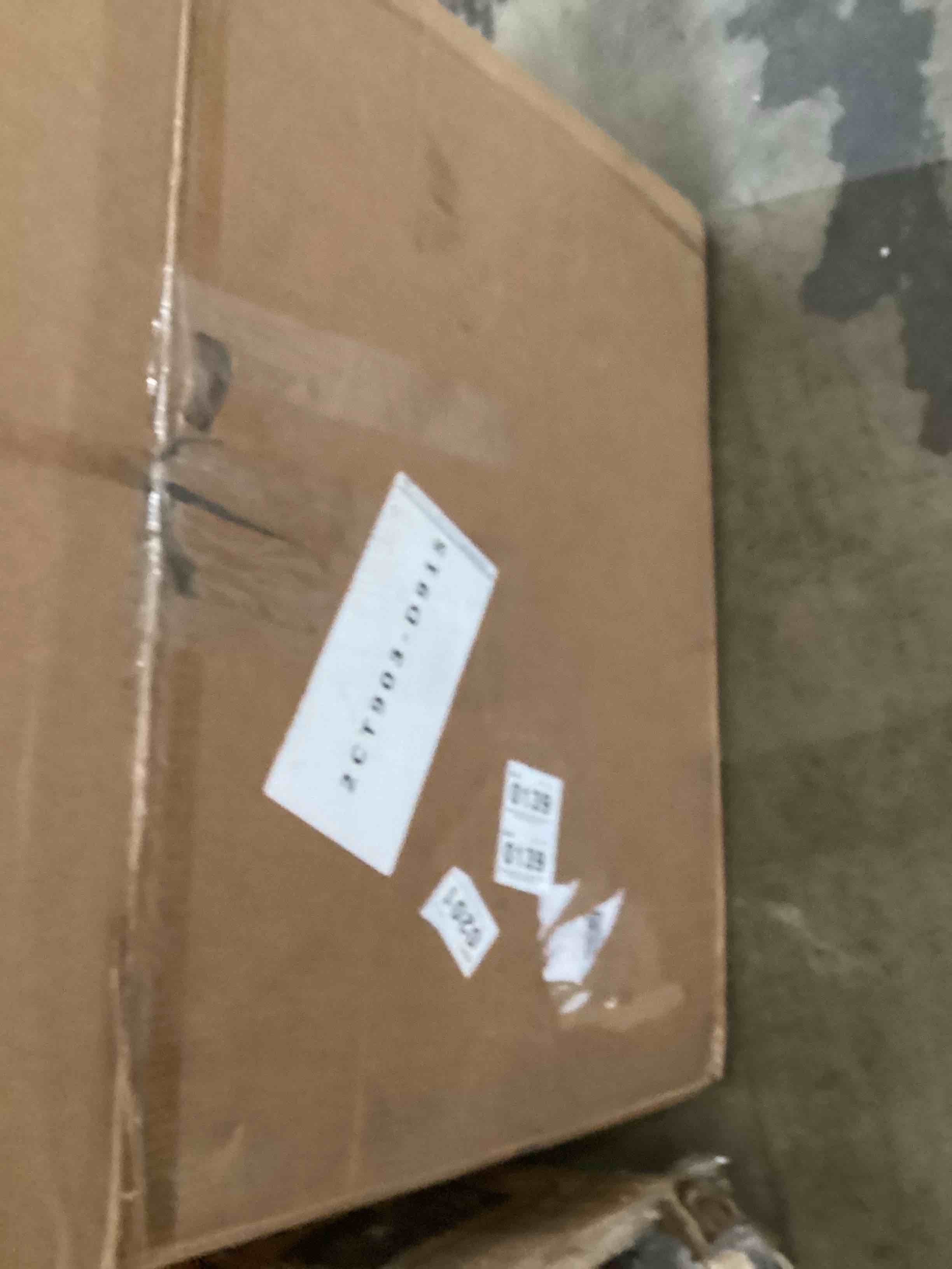 https://s3.amazonaws.com/lotting-images-prod/bidfta/GRN5970358_1720449953087.jpeg