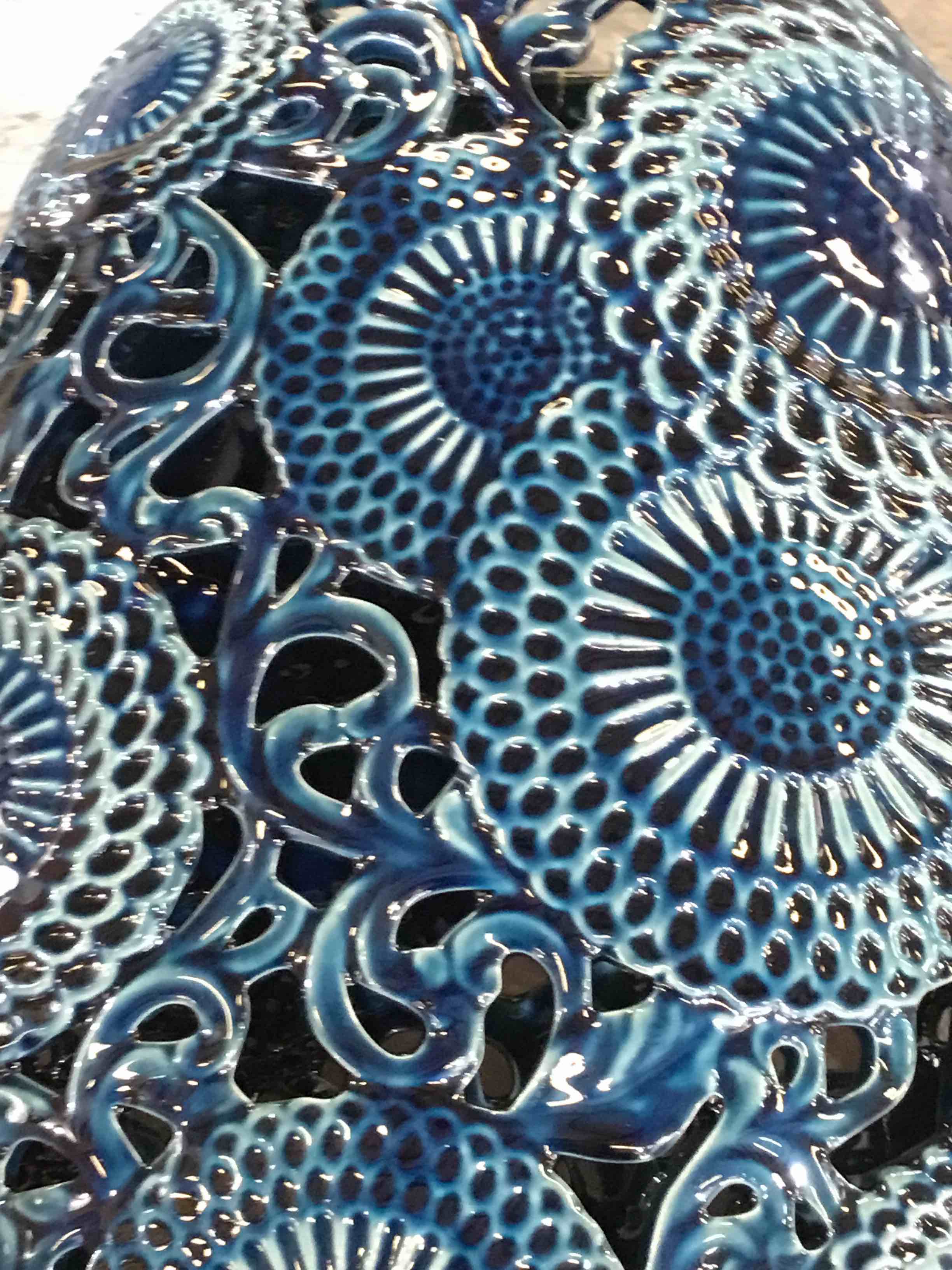 Tonsey 2 Piece Blue Ceramic Table Vase Set