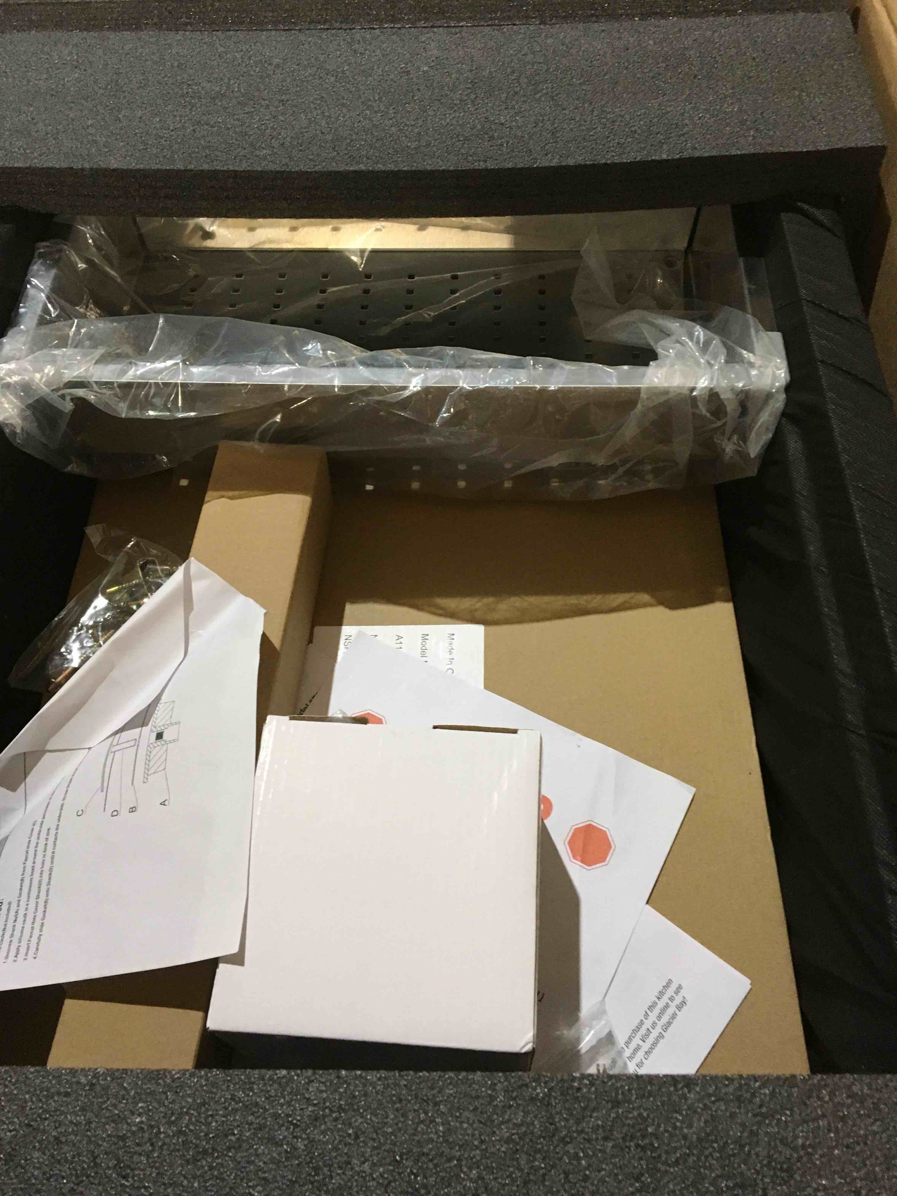 https://s3.amazonaws.com/lotting-images-prod/bidfta/GRN5987988_1712249476139.jpeg