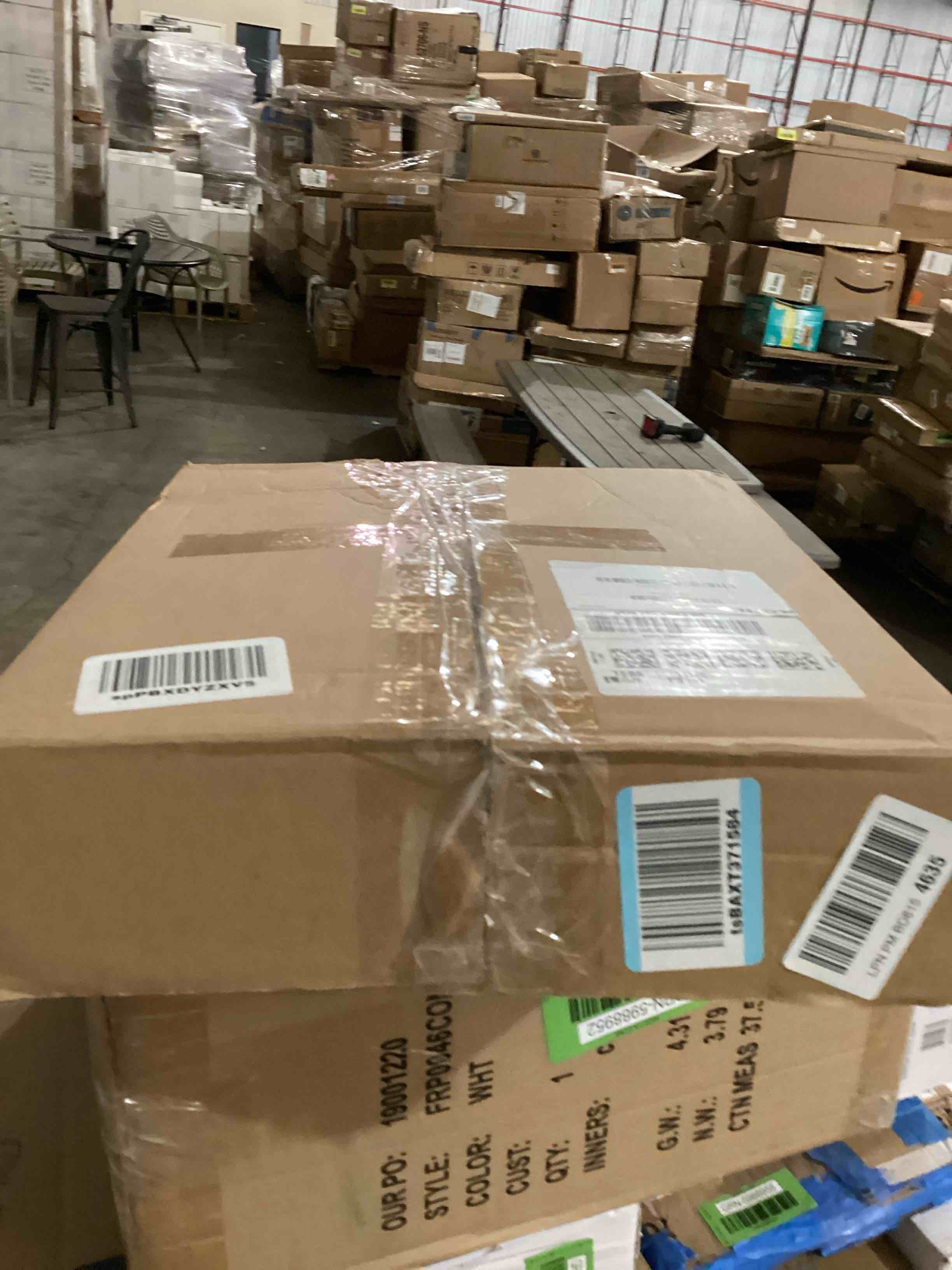 https://s3.amazonaws.com/lotting-images-prod/bidfta/GRN5988952_1728932442359.jpeg